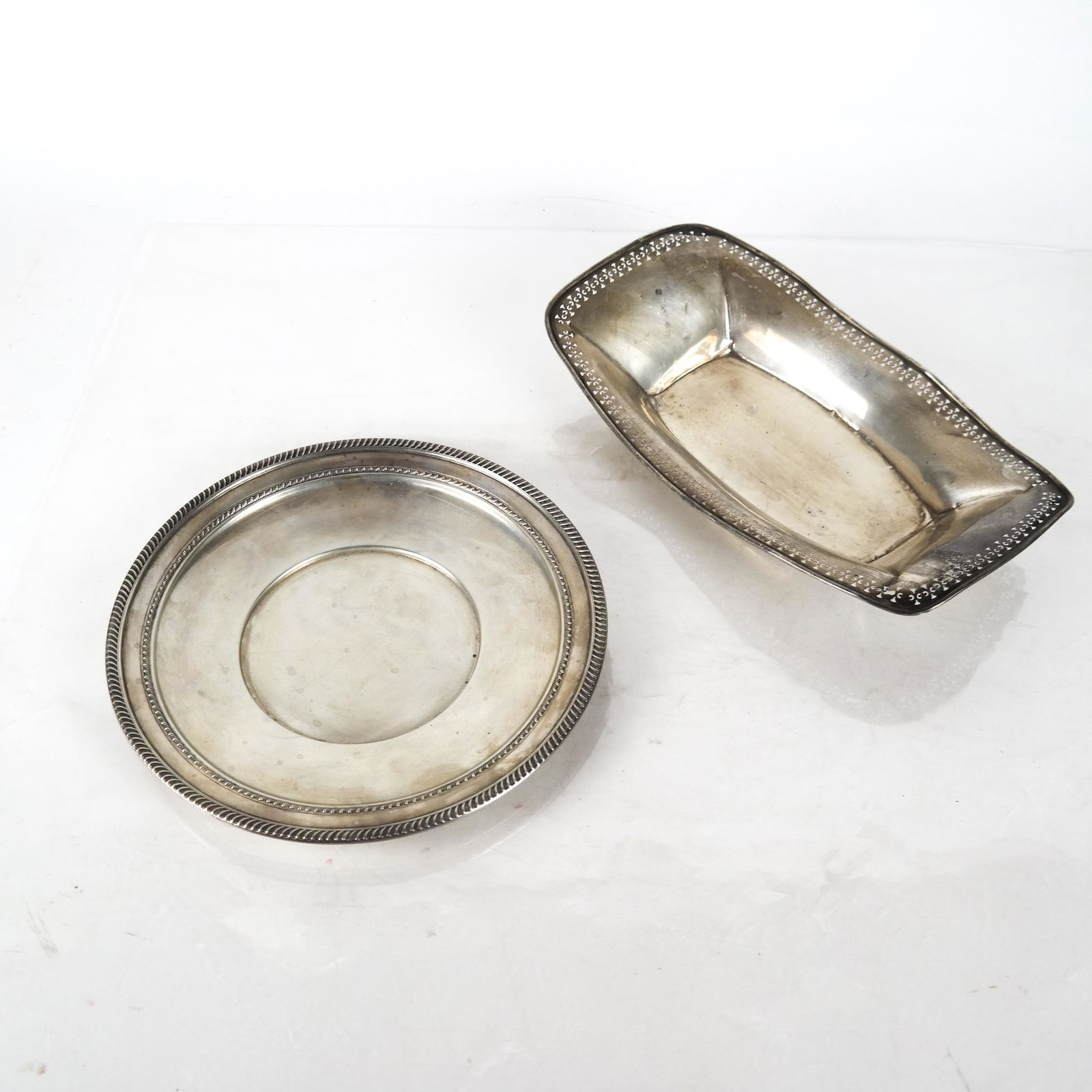 Sterling Silver Plate and Bread Basket (1 of 5)