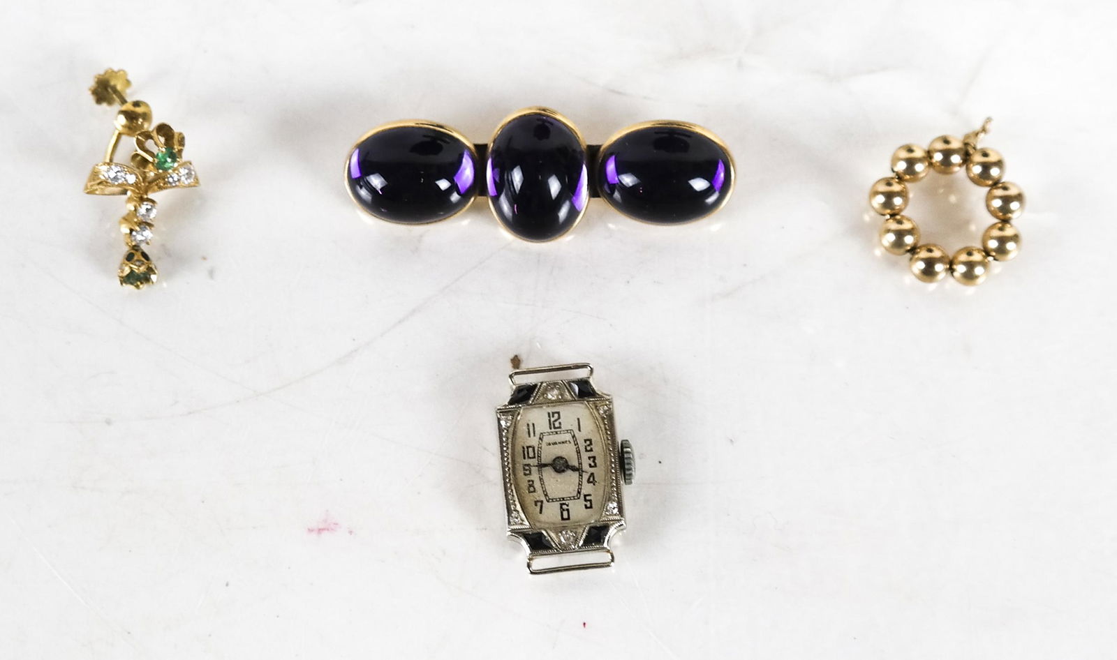 Jewelry: Four Items (1 of 5)