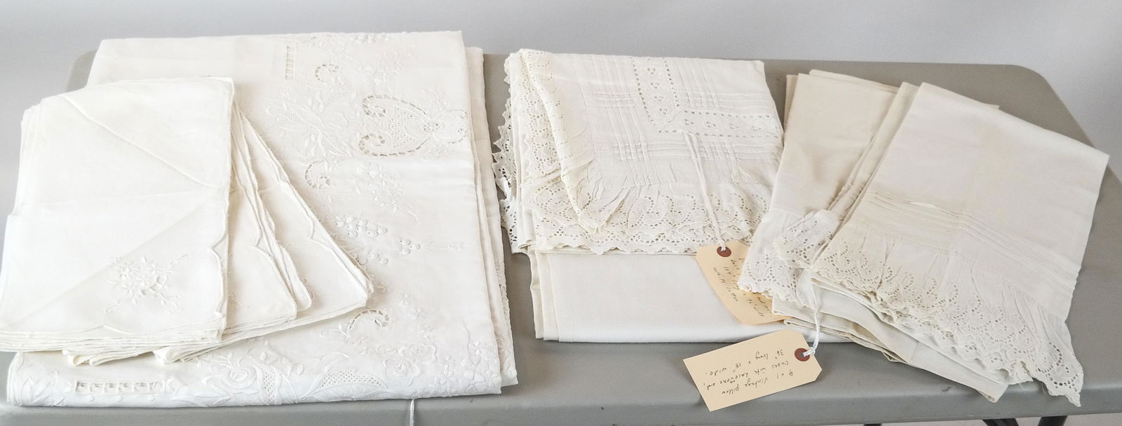 Decorative Linen Tablecloths, Napkins, Other Lace (1 of 3)