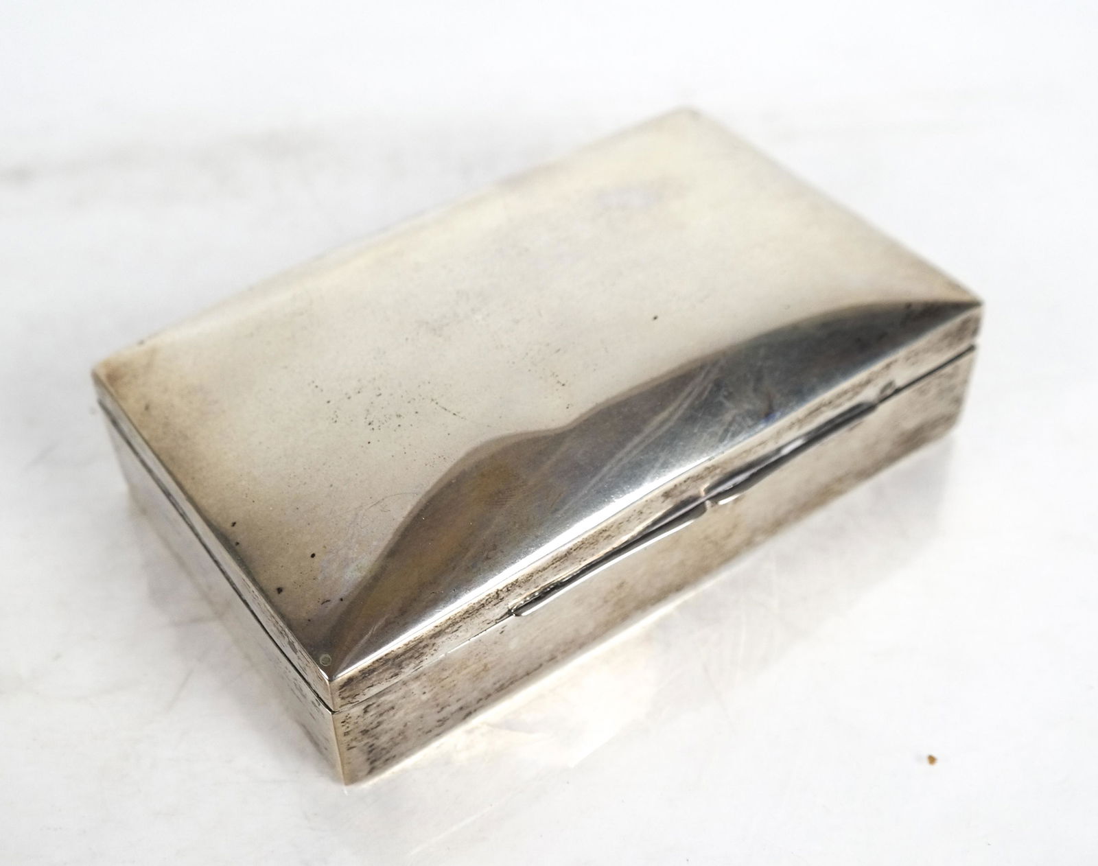Silver Cigar/Cigarette Box (1 of 4)