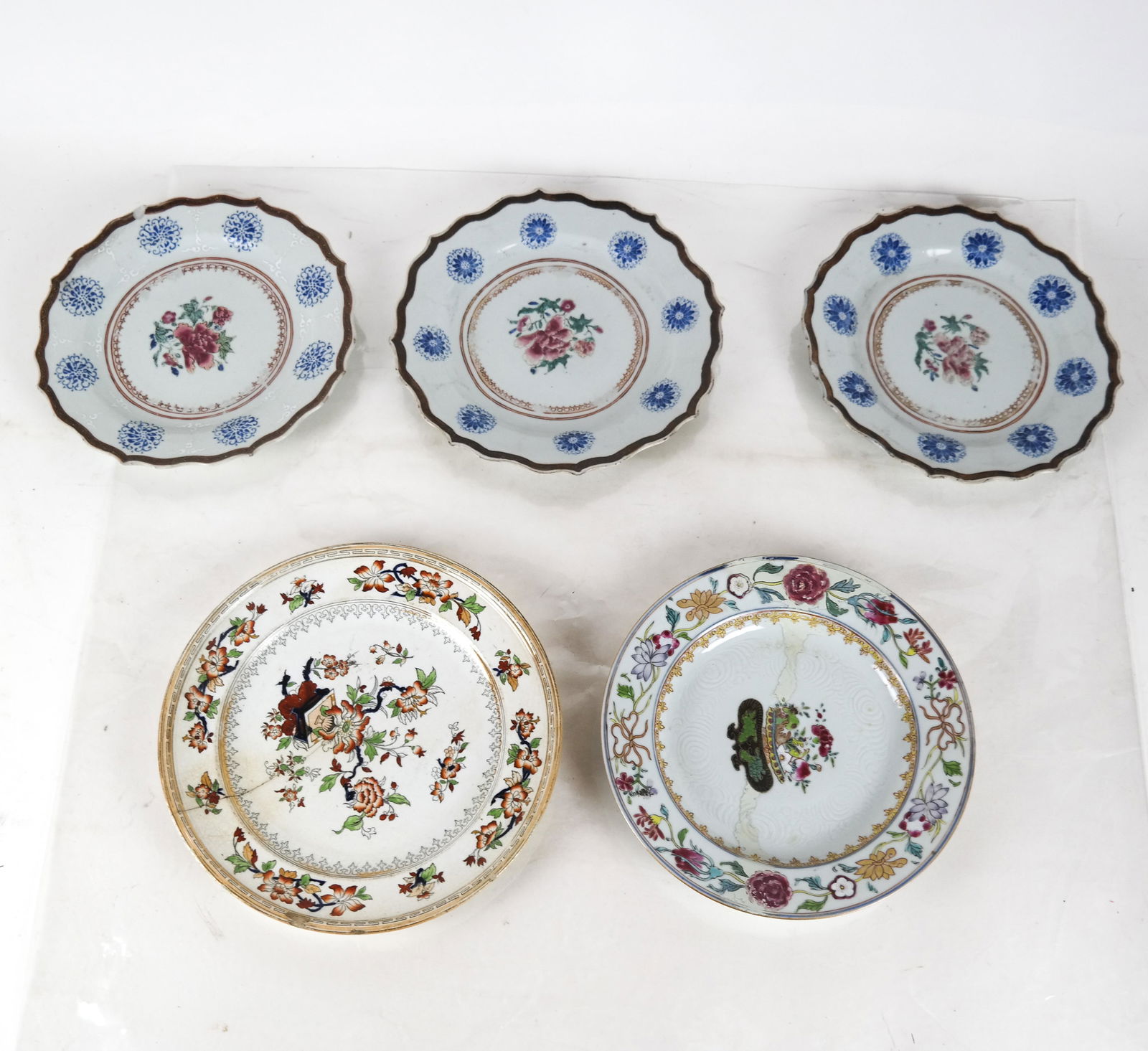 Five Porcelain Items: Antique Export, Others (1 of 7)