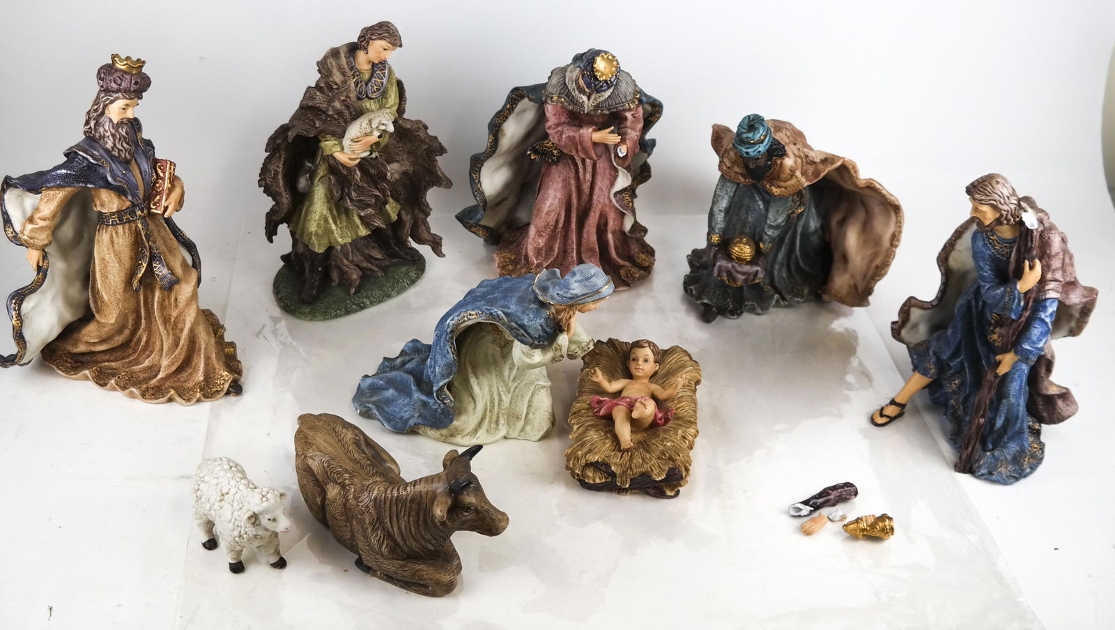 Porcelain Christmas Nativity Set (1 of 11)