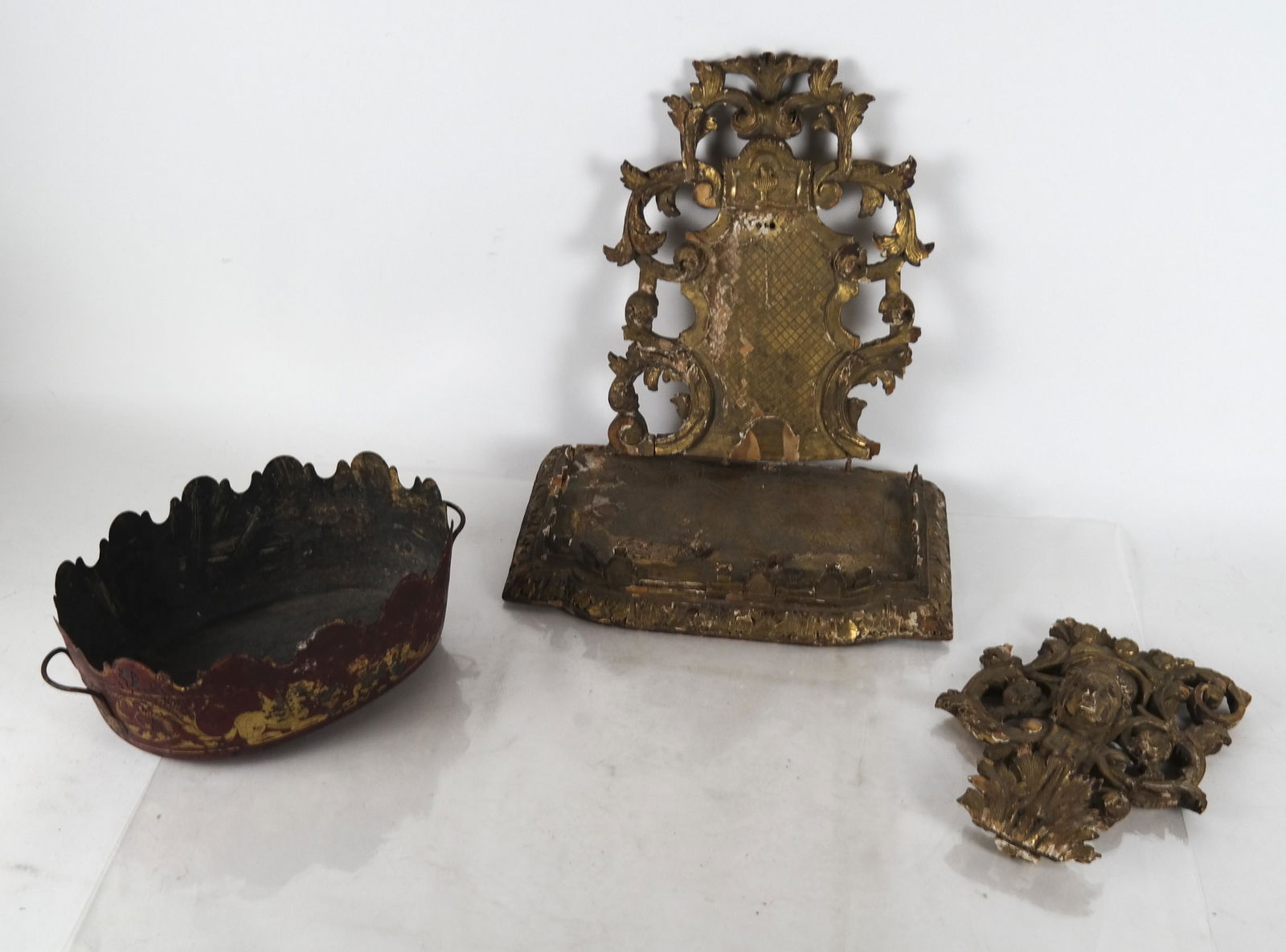 A Gilt Wood Bracket and A Tole Planter (1 of 8)