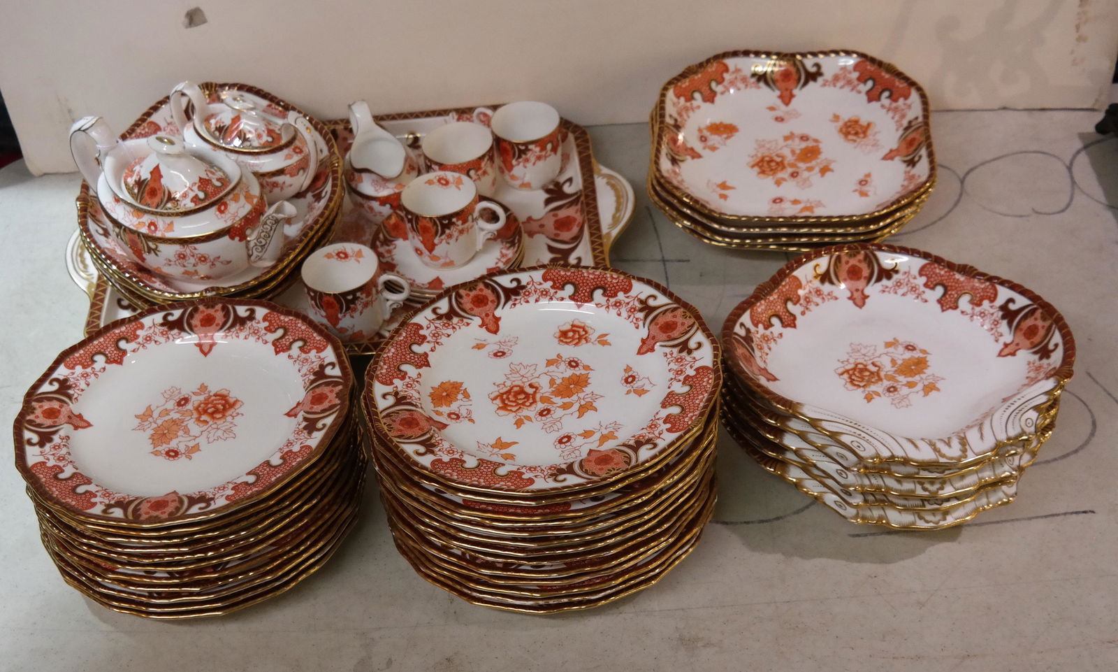 Royal Crown Derby Dinnerware, Forty-One Pieces (1 of 7)