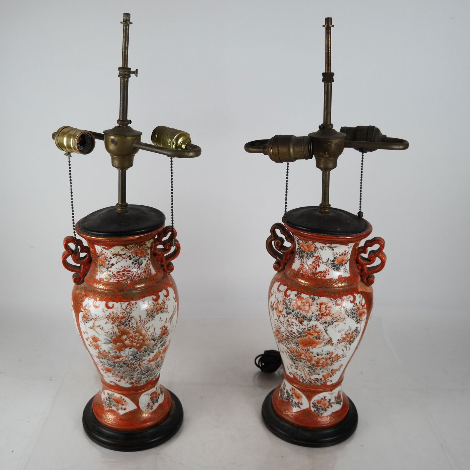Pair Imari Chinese Table Lamps (1 of 7)