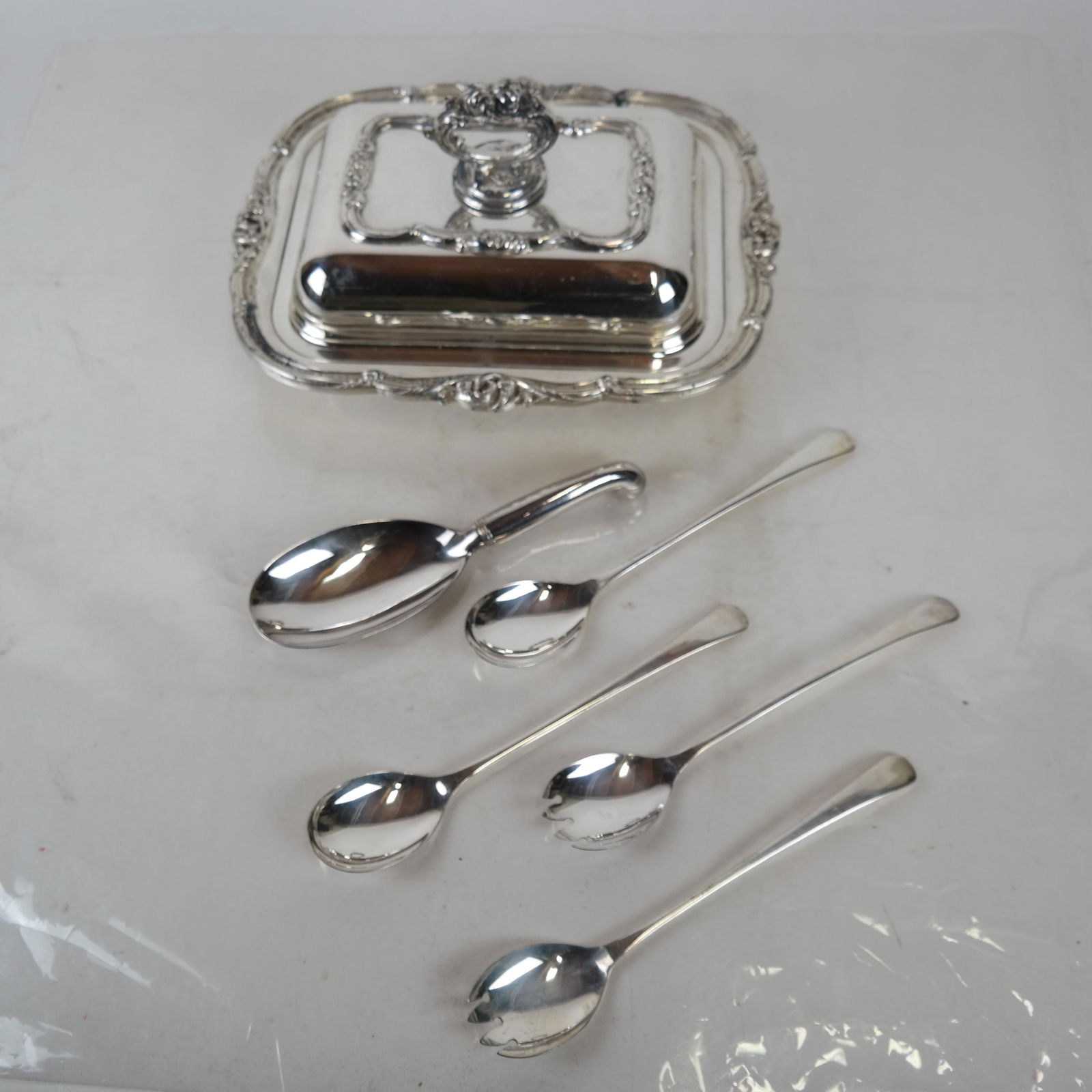 Silver Plate Covered Serving Dish & 5 Spoons (1 of 7)