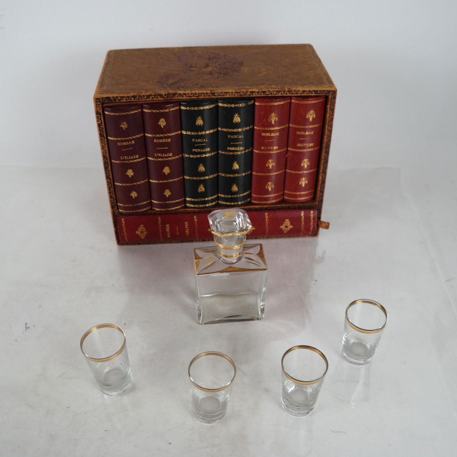 Faux Book-Form Revolving Liquor Set (1 of 6)