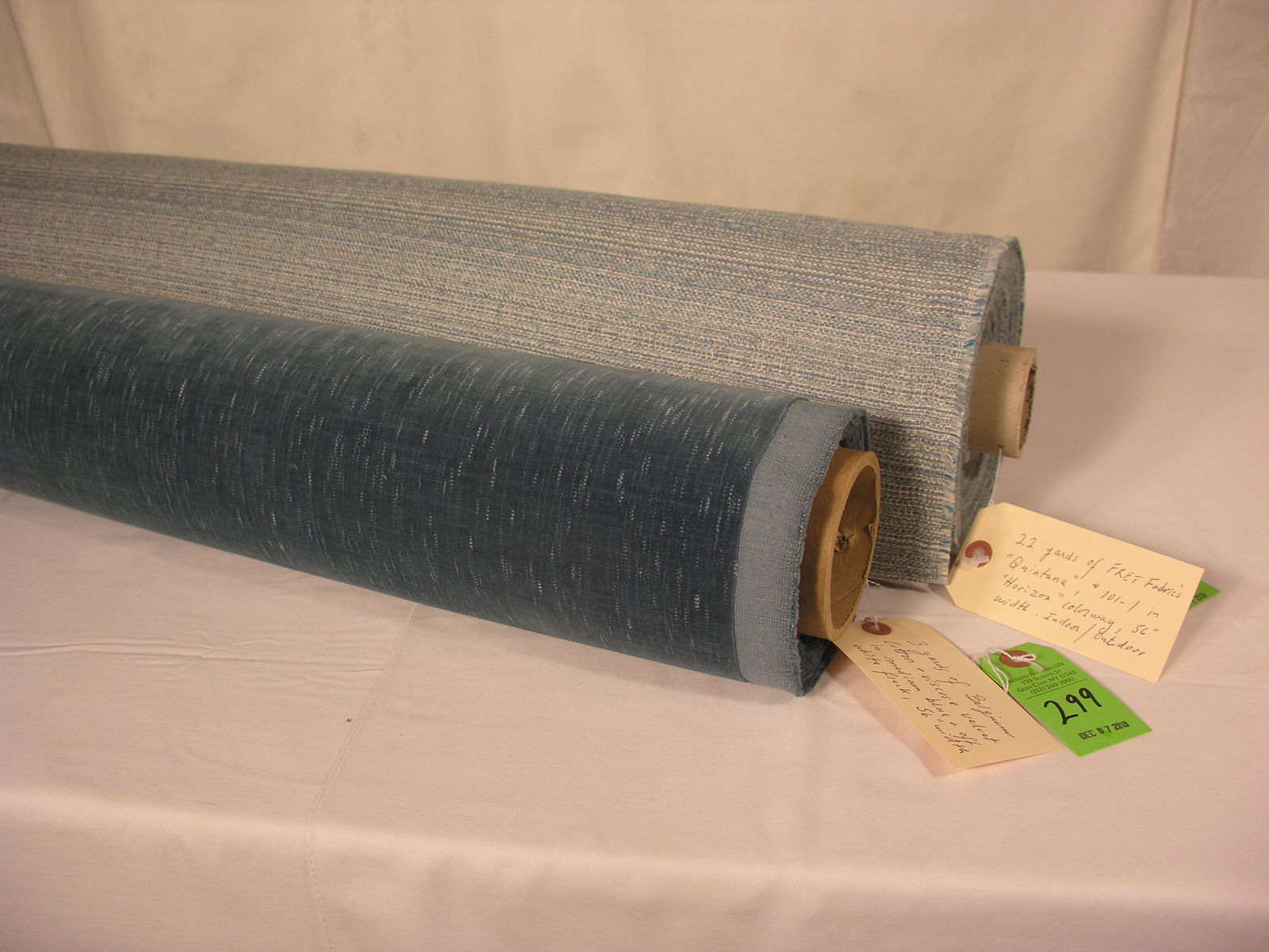 FRET's Indoor/Outdoor & A Companion Blue Velvet (1 of 4)