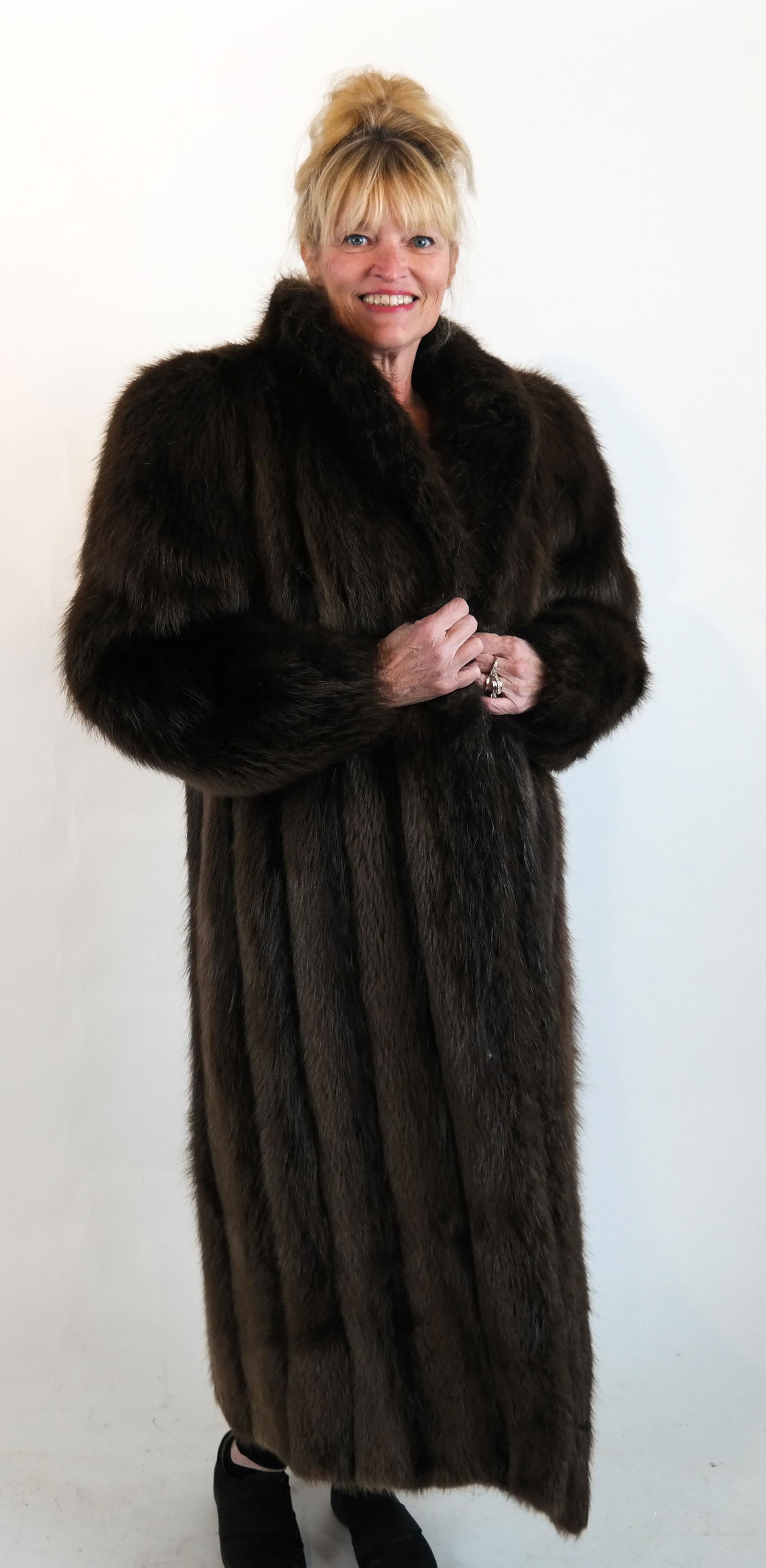 Full-Length "Fur Vault" Brown Fur Coat (1 of 6)