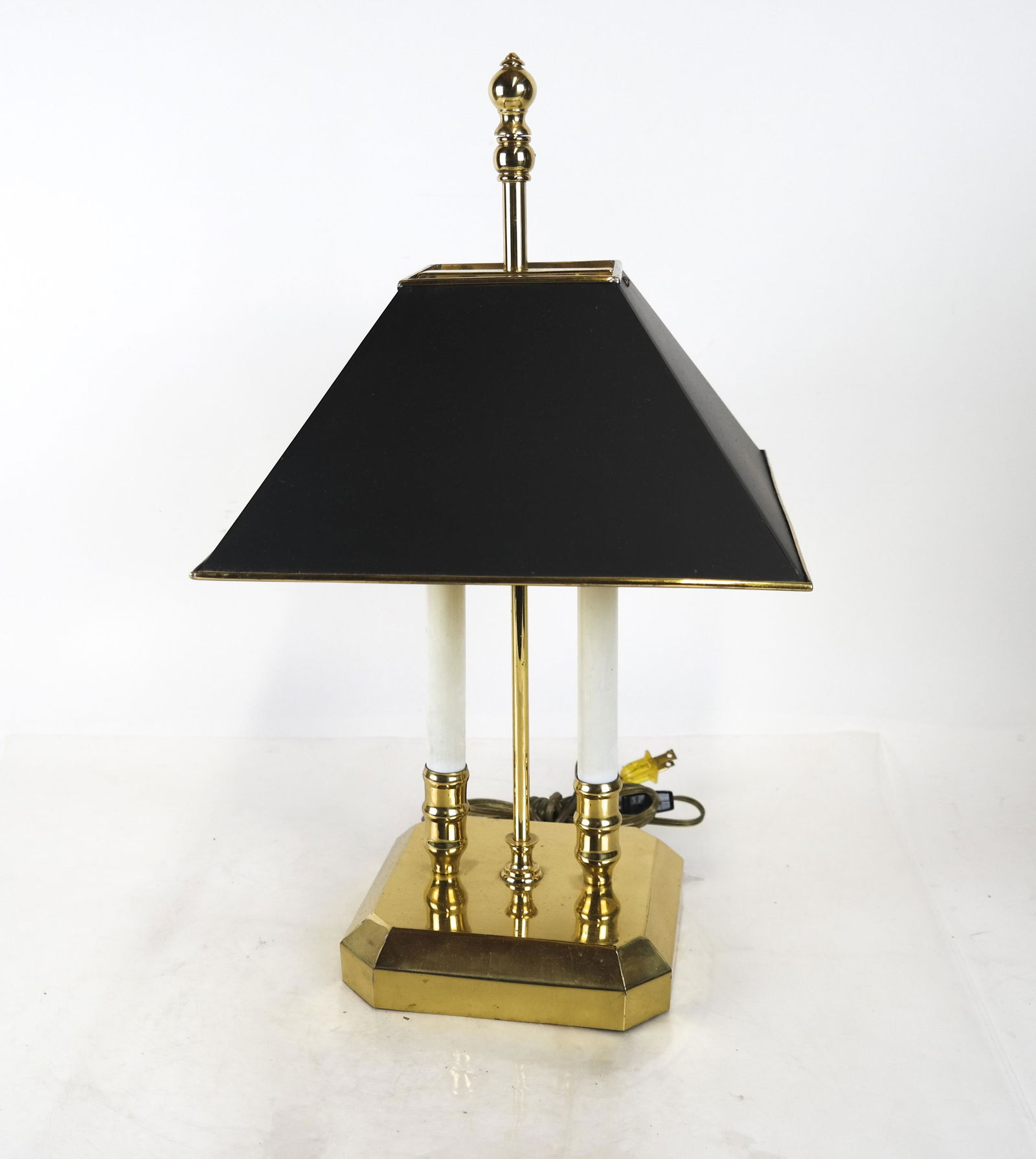 Brass Bouillotte Lamp with Tole Shade (1 of 6)