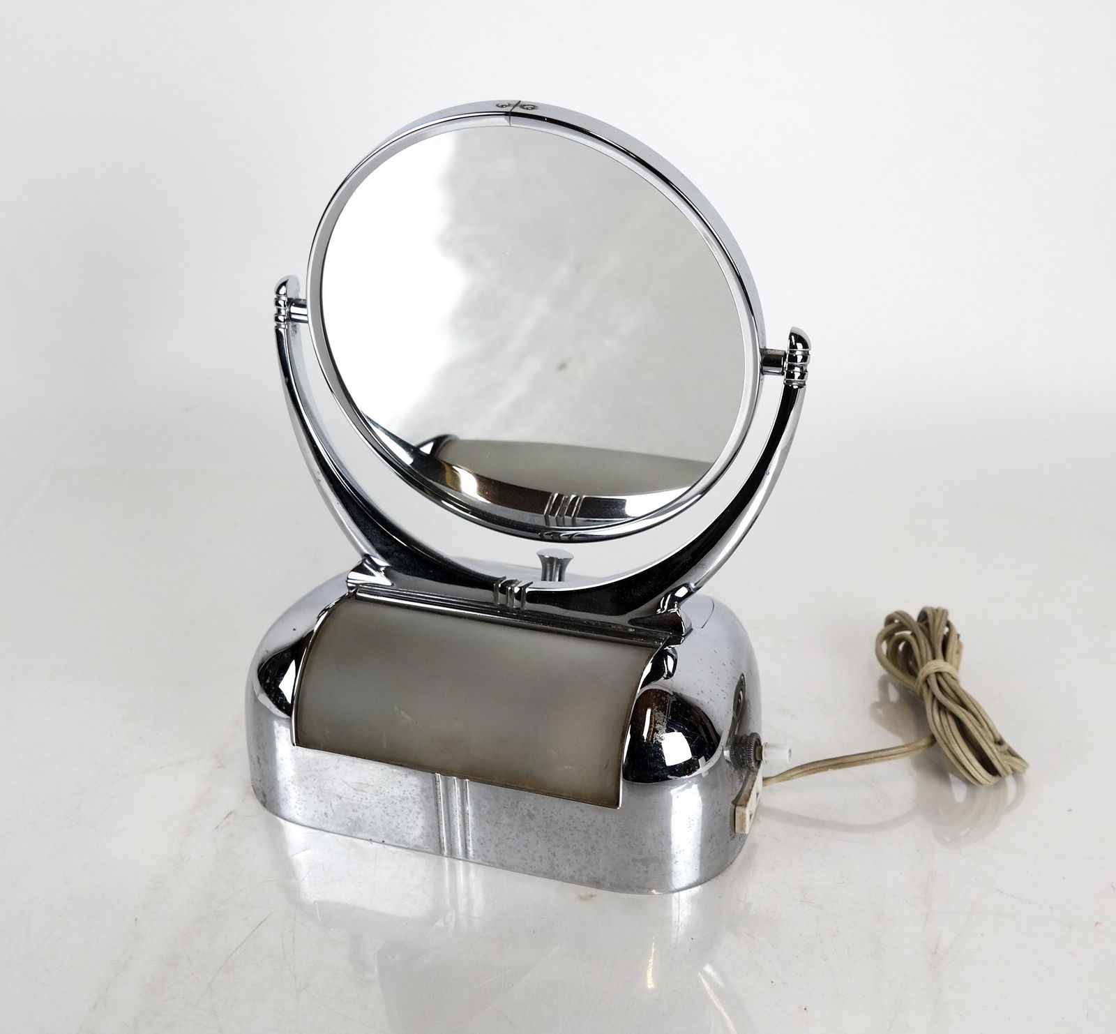 1950s-Style Chrome Dressing Mirror (1 of 7)