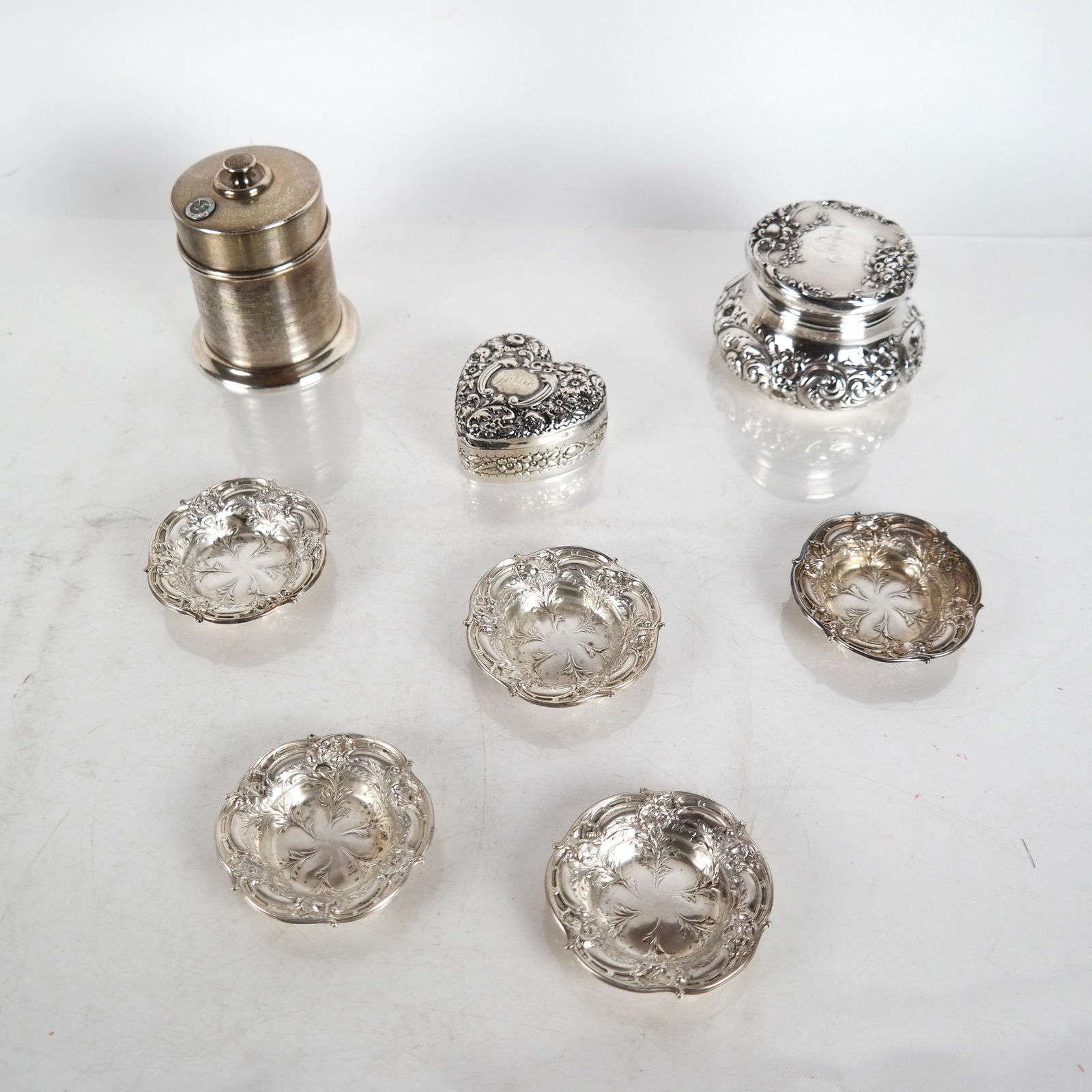 Sterling Silver - 3 Dresser Items and 5 Nut Dishes (1 of 7)