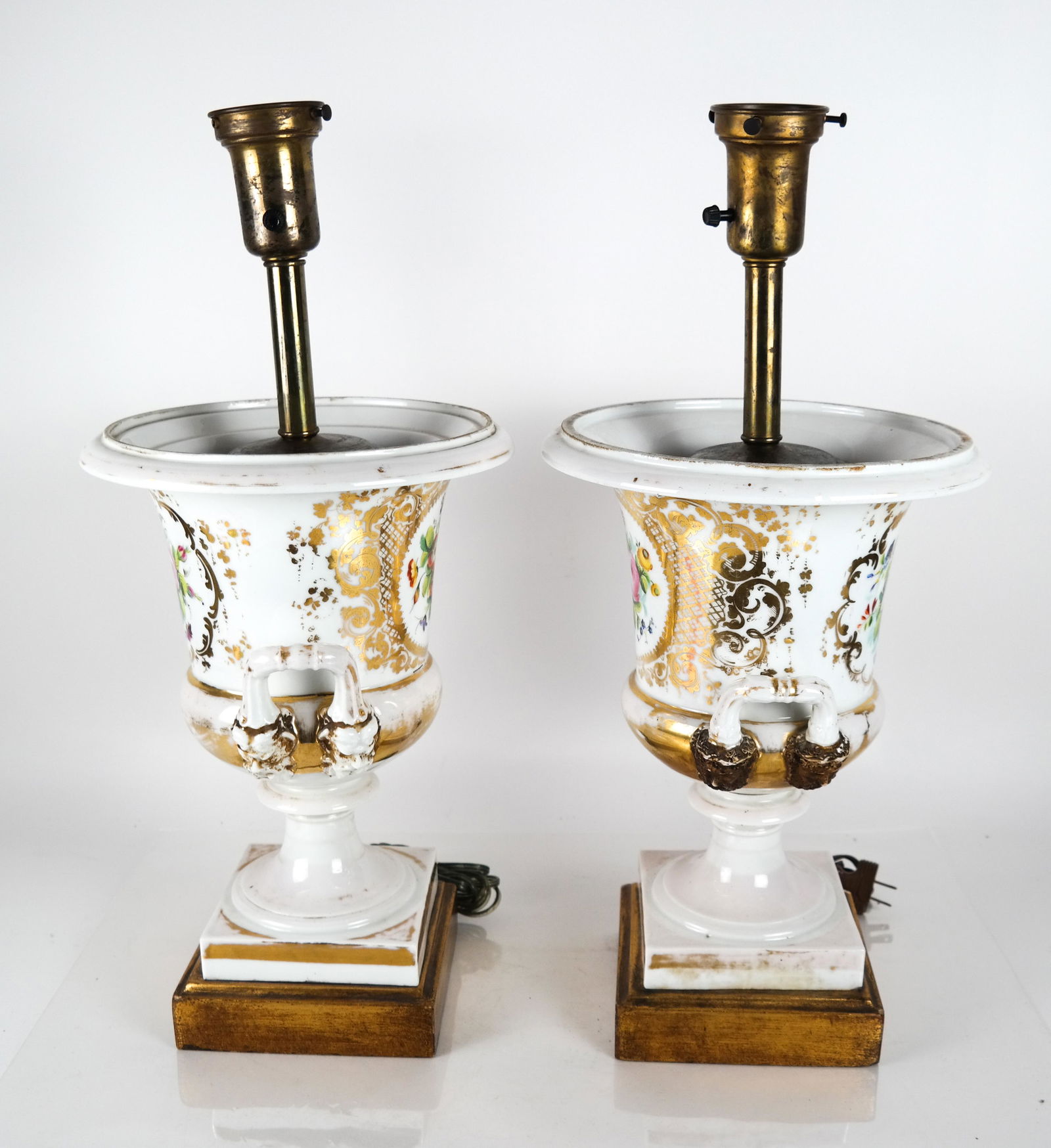 Pair Paris Porcelain Table Lamps (1 of 8)