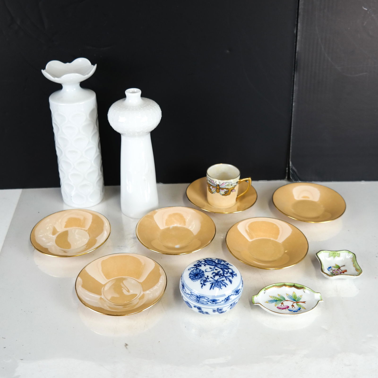 Meissen, Herend, Other- Twelve Porcelain Items (1 of 15)