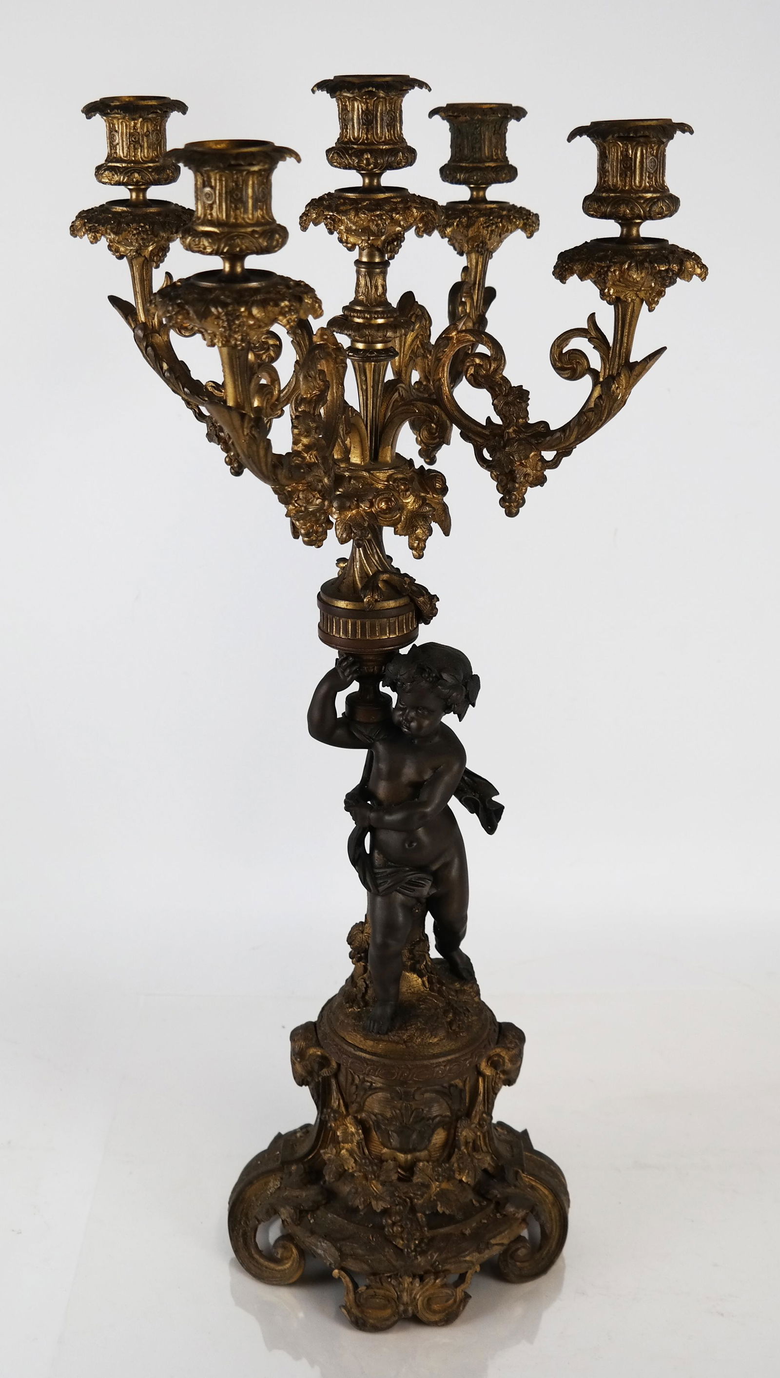 Five Light Ornate Cast Bronze Cherub Lamp (1 of 10)
