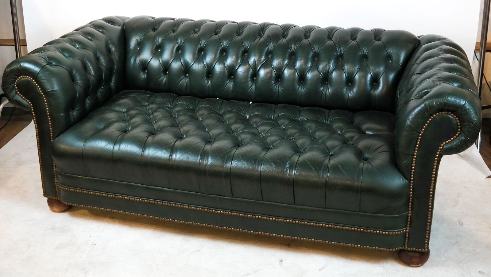Chesterfield Tufted Green Sofa (1 of 5)