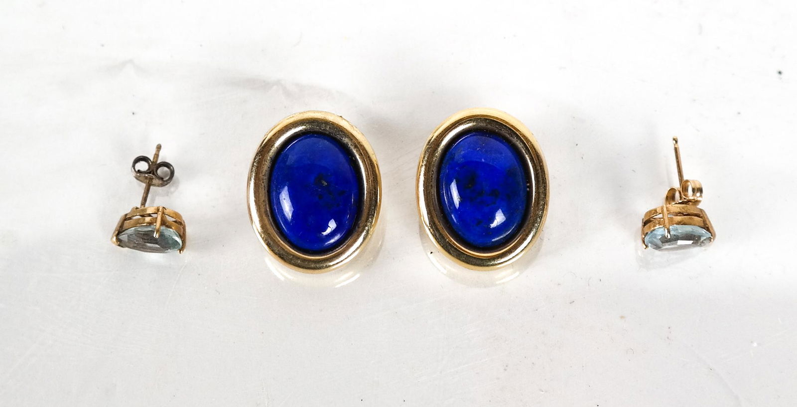 14K & Lapis Earrings, Pair of Gold Posts with Blue (1 of 6)