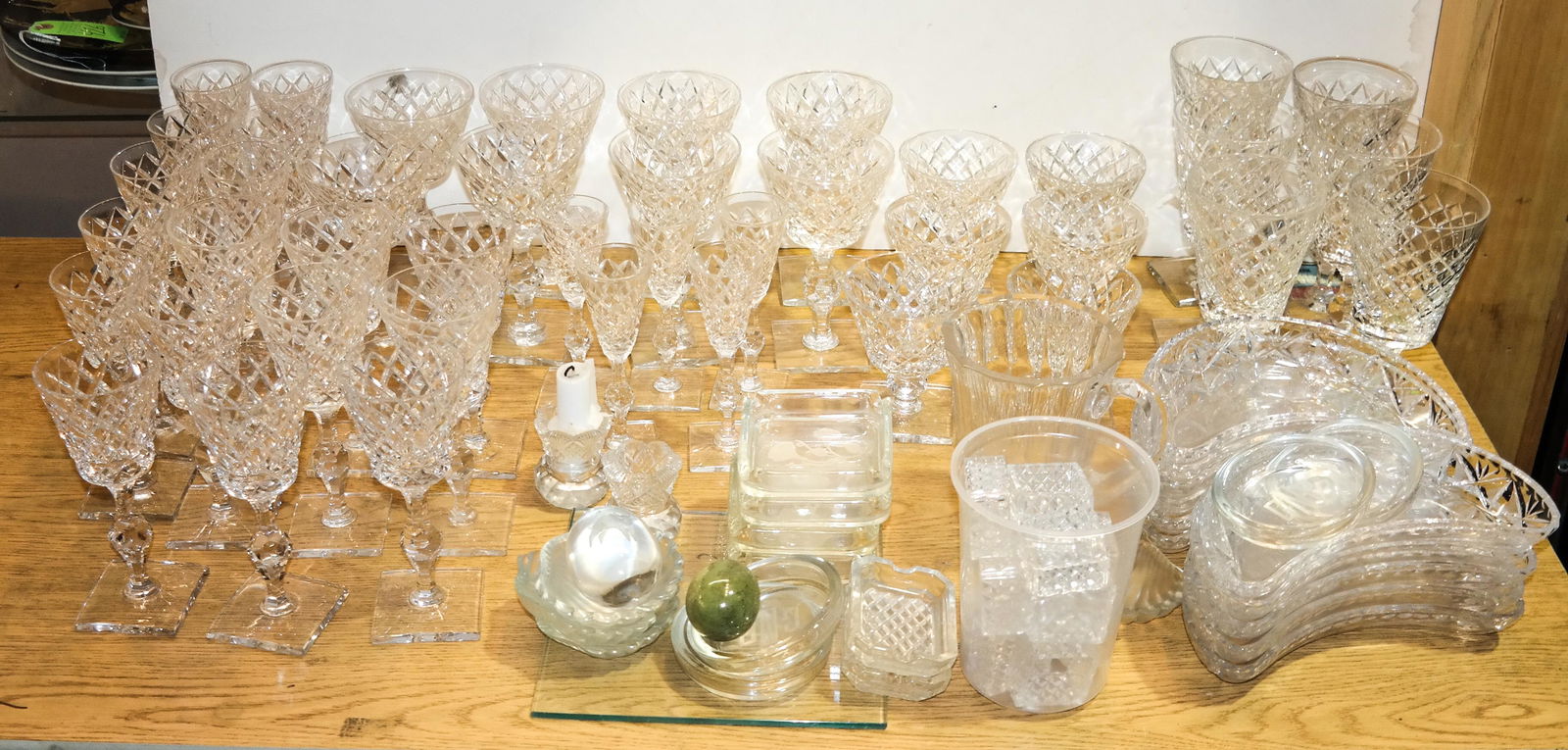 42 Pieces Hawkes Crystal Stemware (1 of 10)