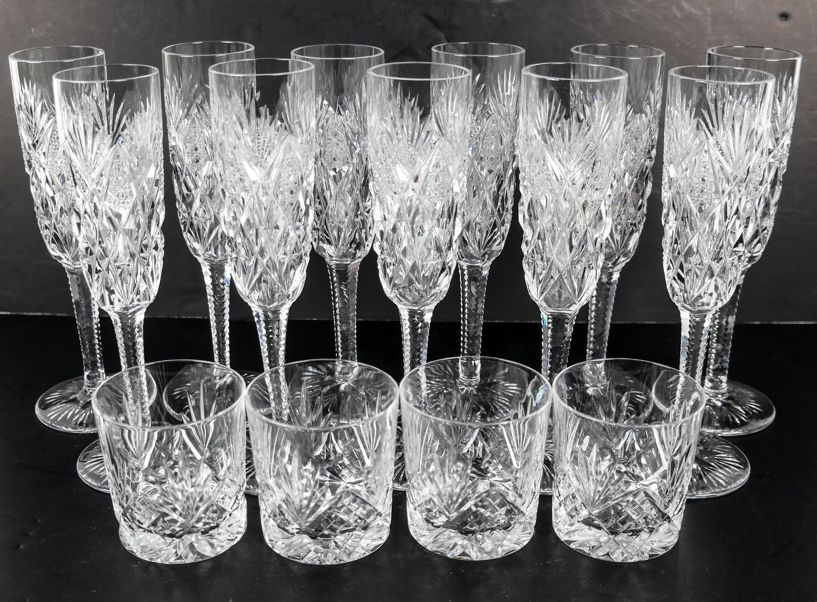 St. Louis Crystal Stemware - 15 Pieces (1 of 6)