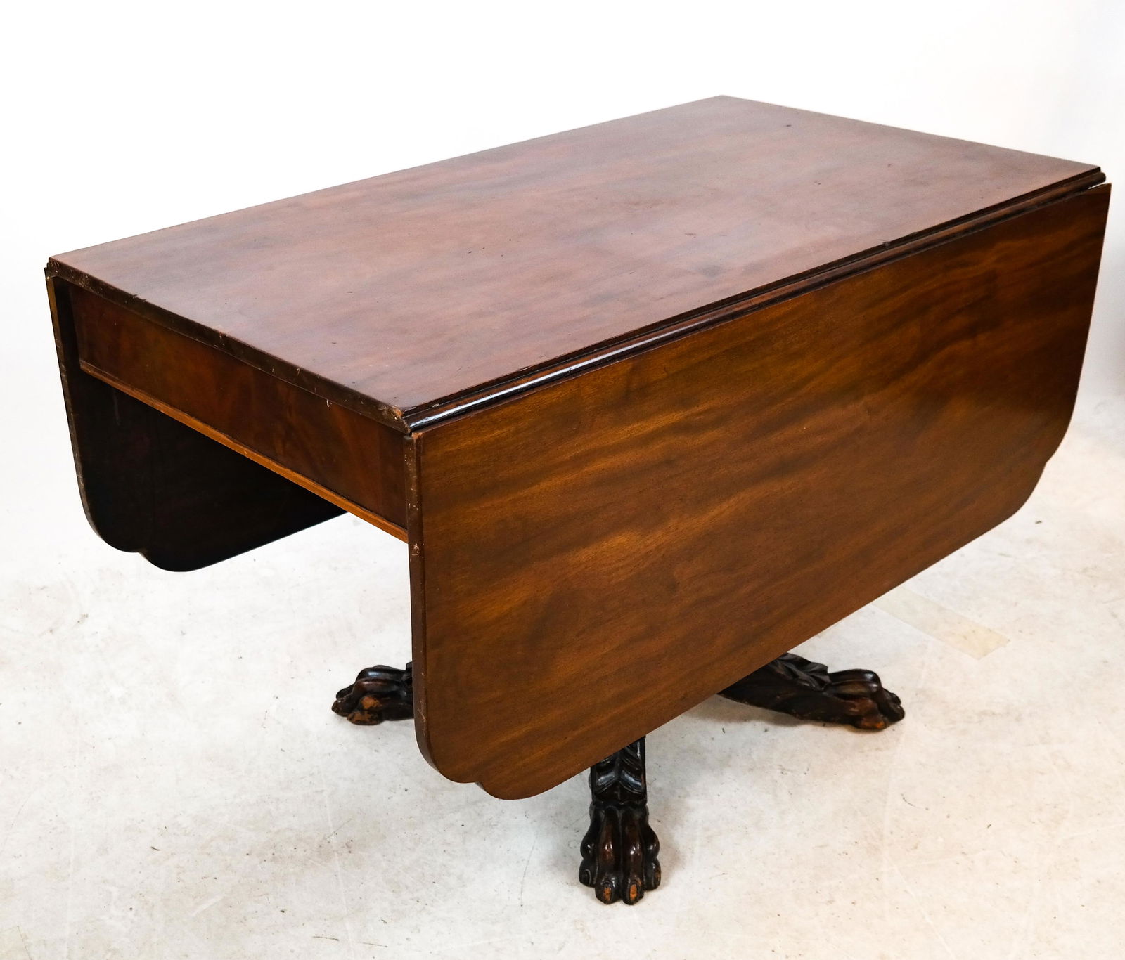 Federal Ornate Drop-Leaf Table (1 of 9)