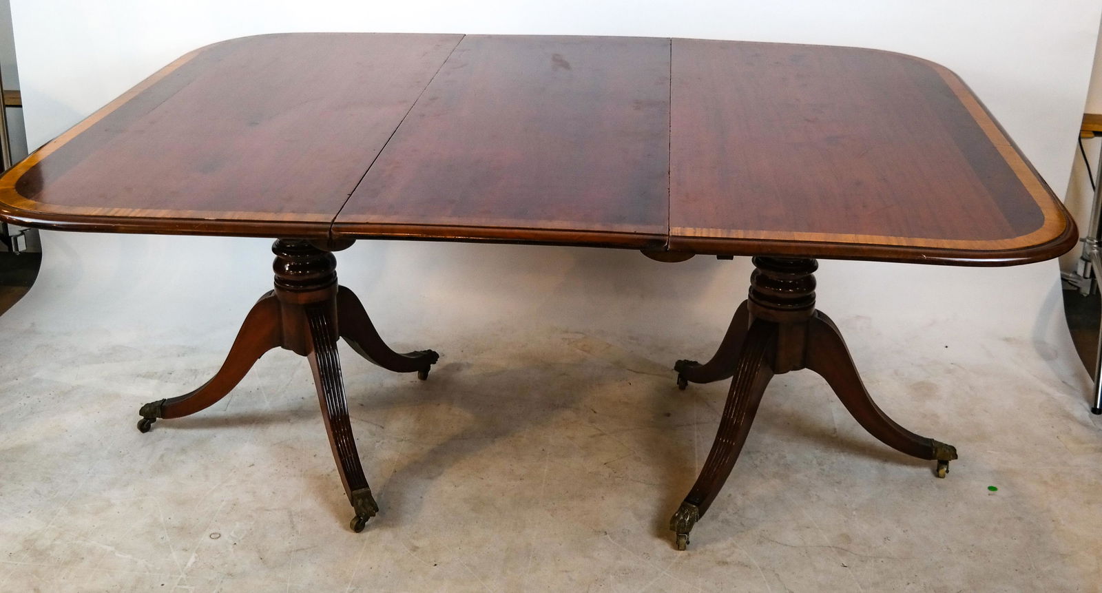 Regency-Style Banded Dining Table, Three Leaves (1 of 8)