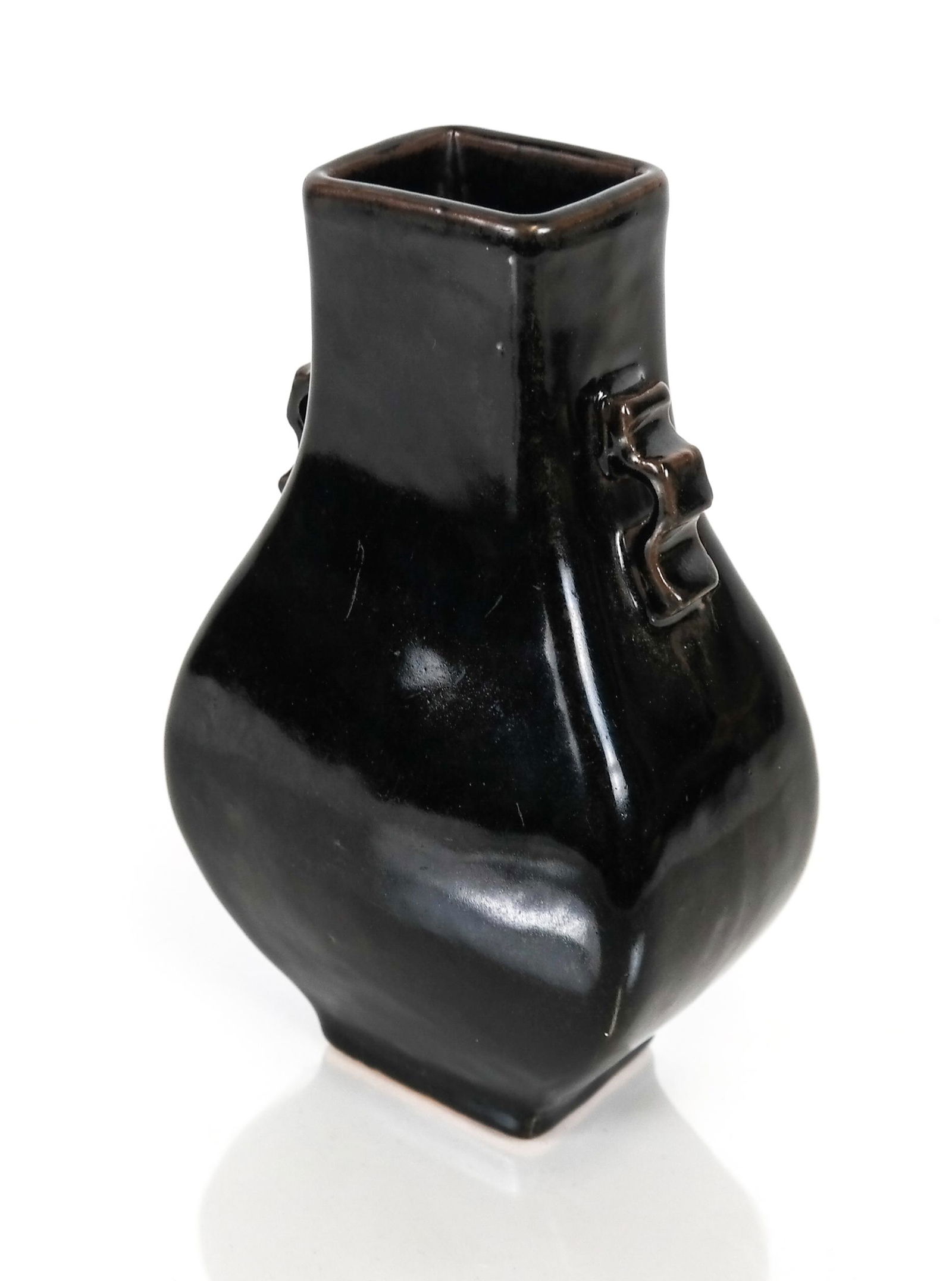 Early Chinese Monochrome Vase With Mark (1 of 7)