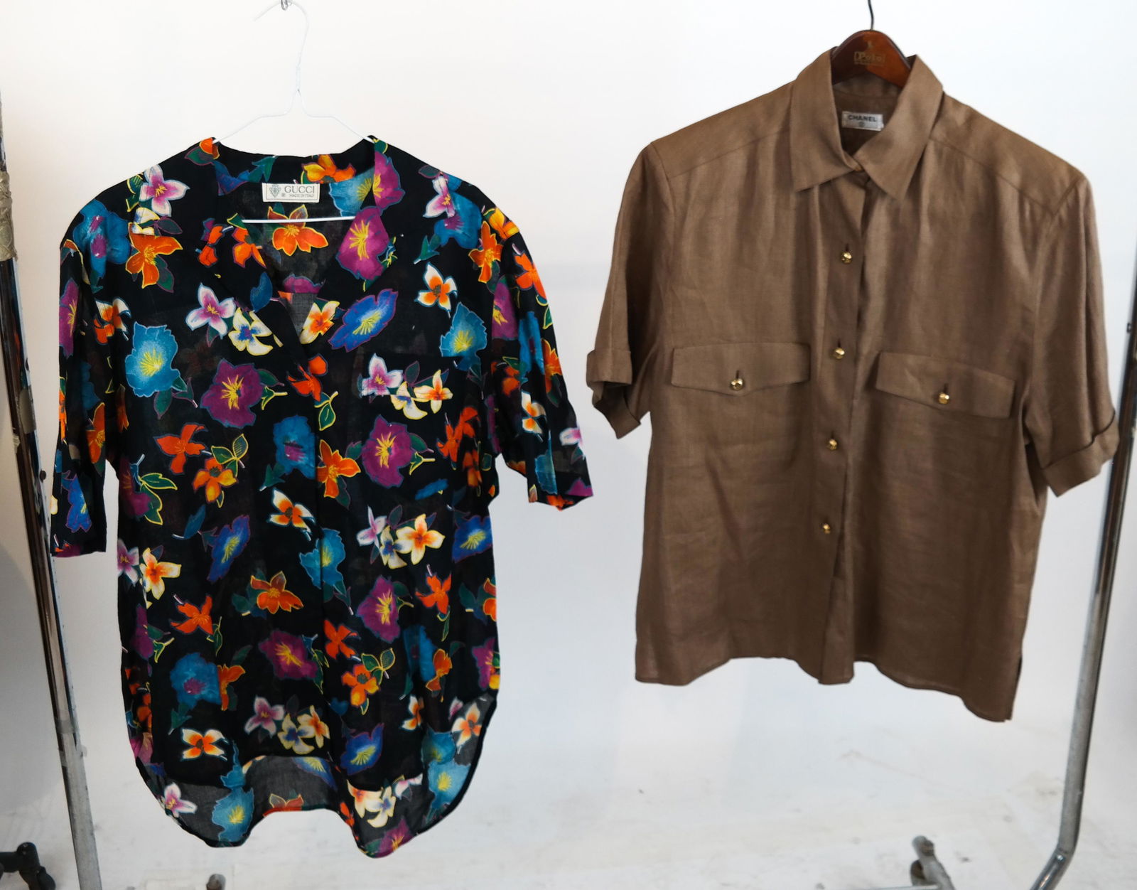 Two Linen Blouses by CHANEL & GUCCI (1 of 7)