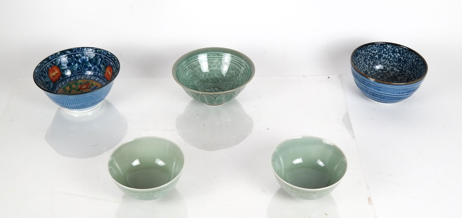5 Asian Porcelain Bowls (1 of 10)