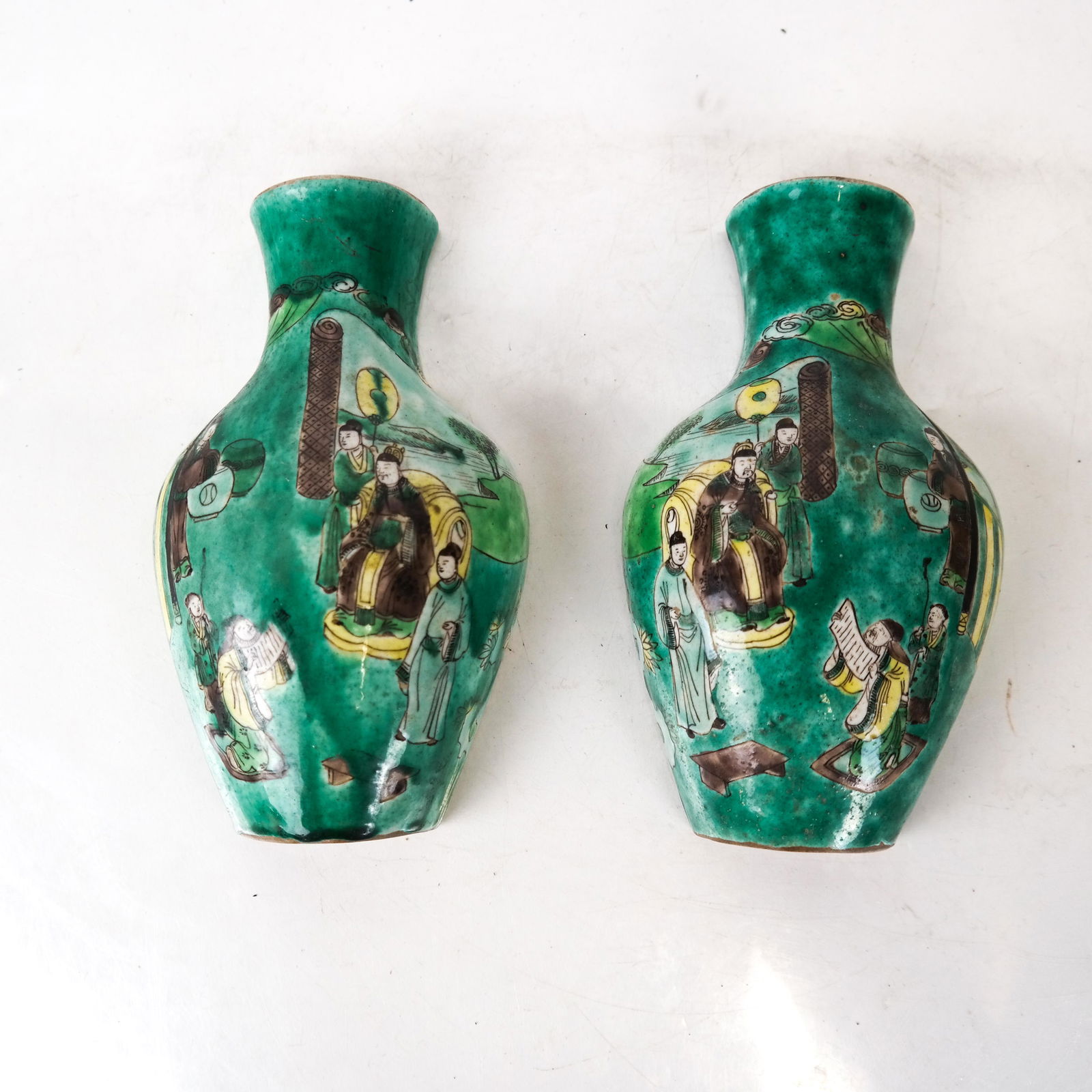 Pair of Asian Porcelain Wall Pockets (1 of 5)