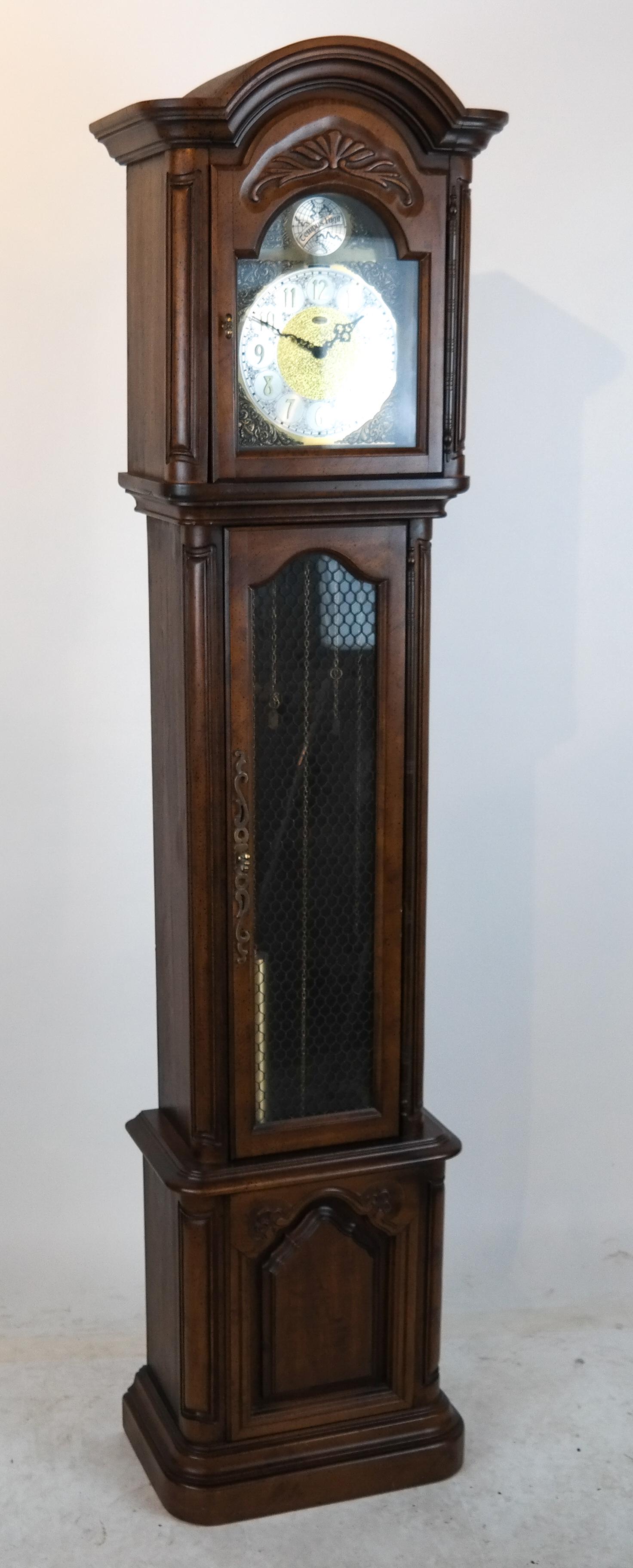 Grandfather Clock by Ridgeway (1 of 9)
