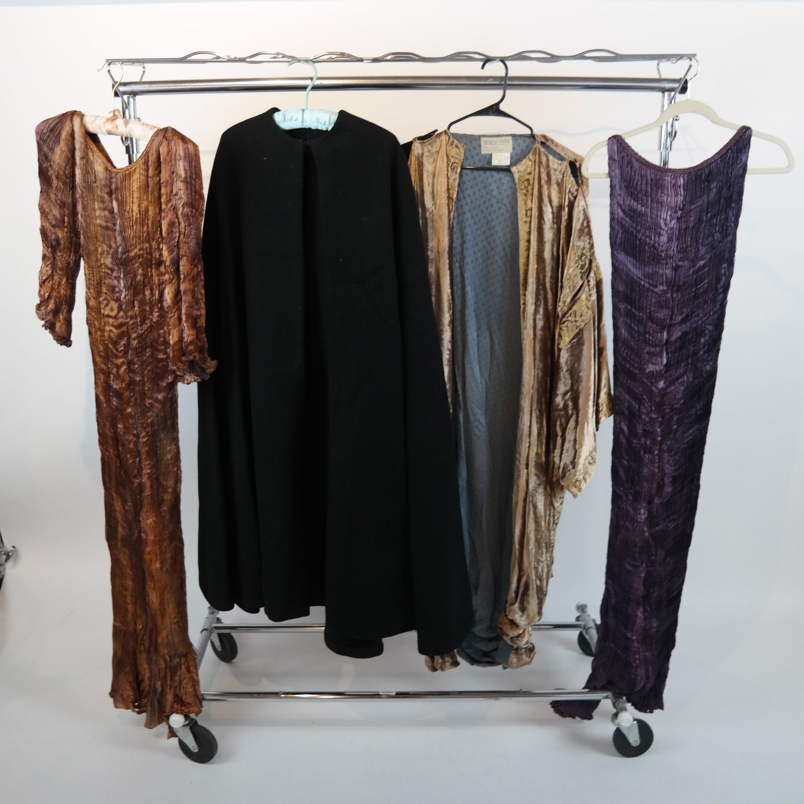 Vintage Textiles: 3 Patricia Lester & Another (1 of 4)