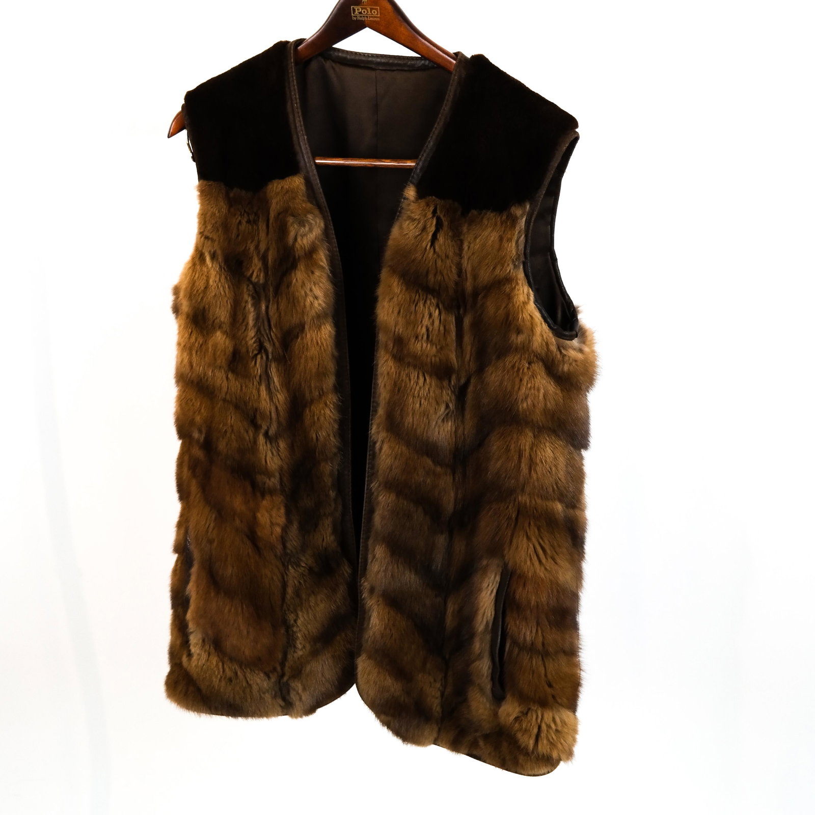Ladies Sheared Beaver & Fur Vest: Ladies fur vest with leather piping. Size M. In good condition.