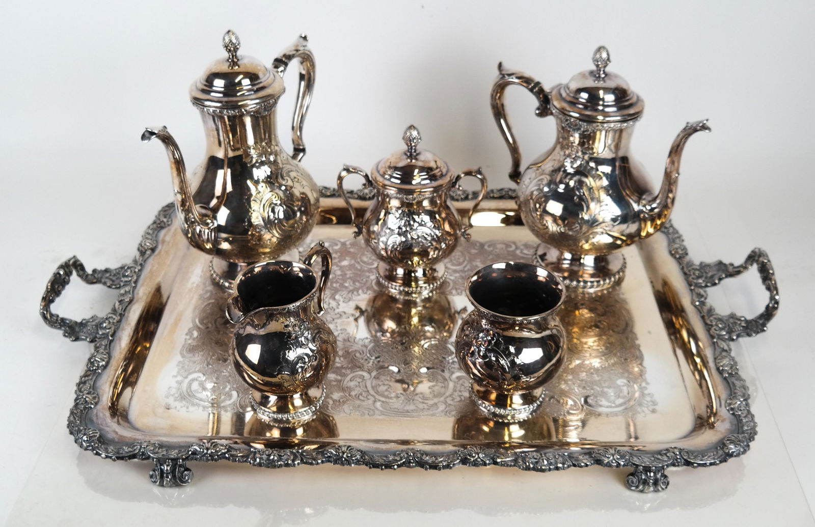 Wallace Silver Plate Hand-Chased Tea/Coffee Set (1 of 9)
