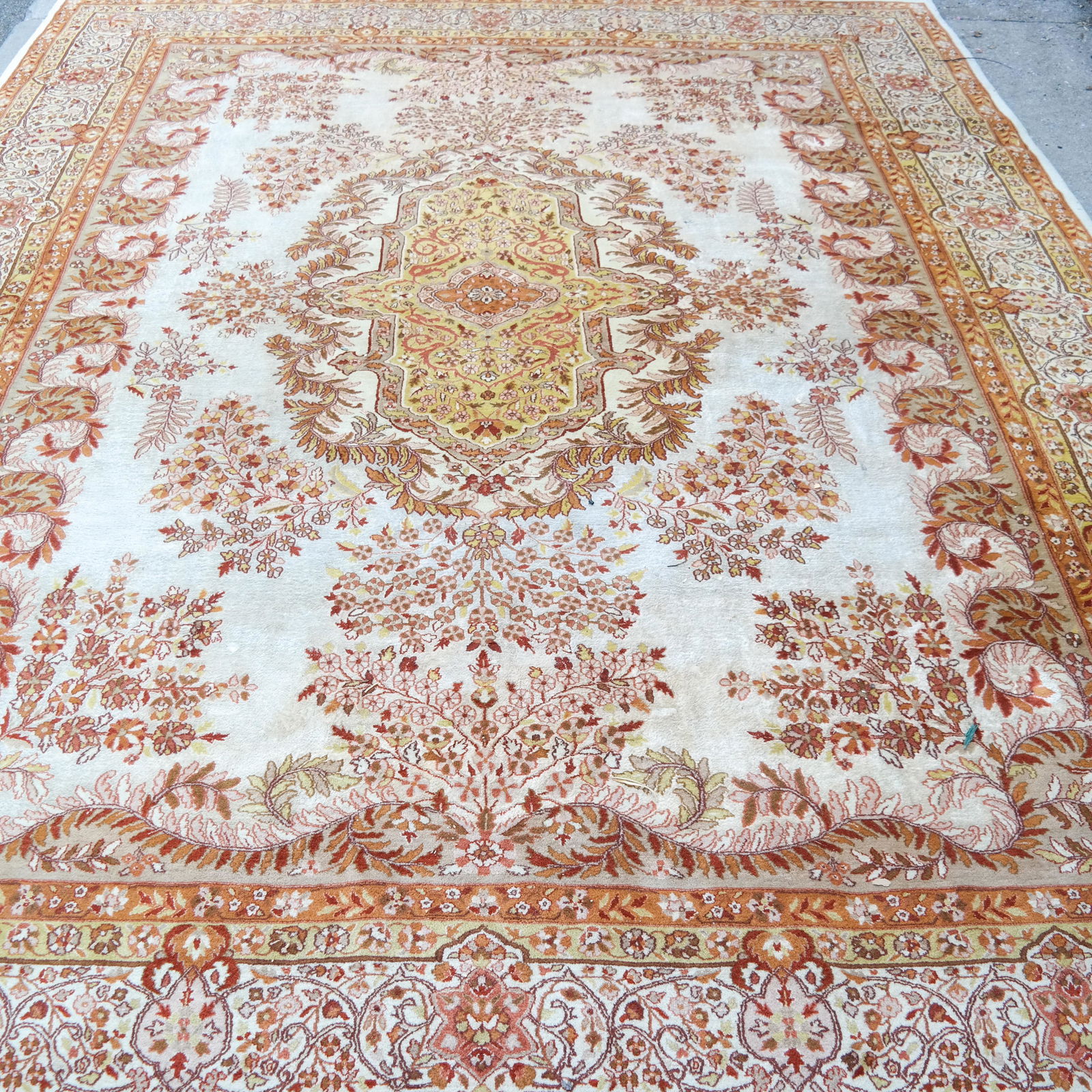 Heriz-Style Amber Yellow Rug (1 of 7)