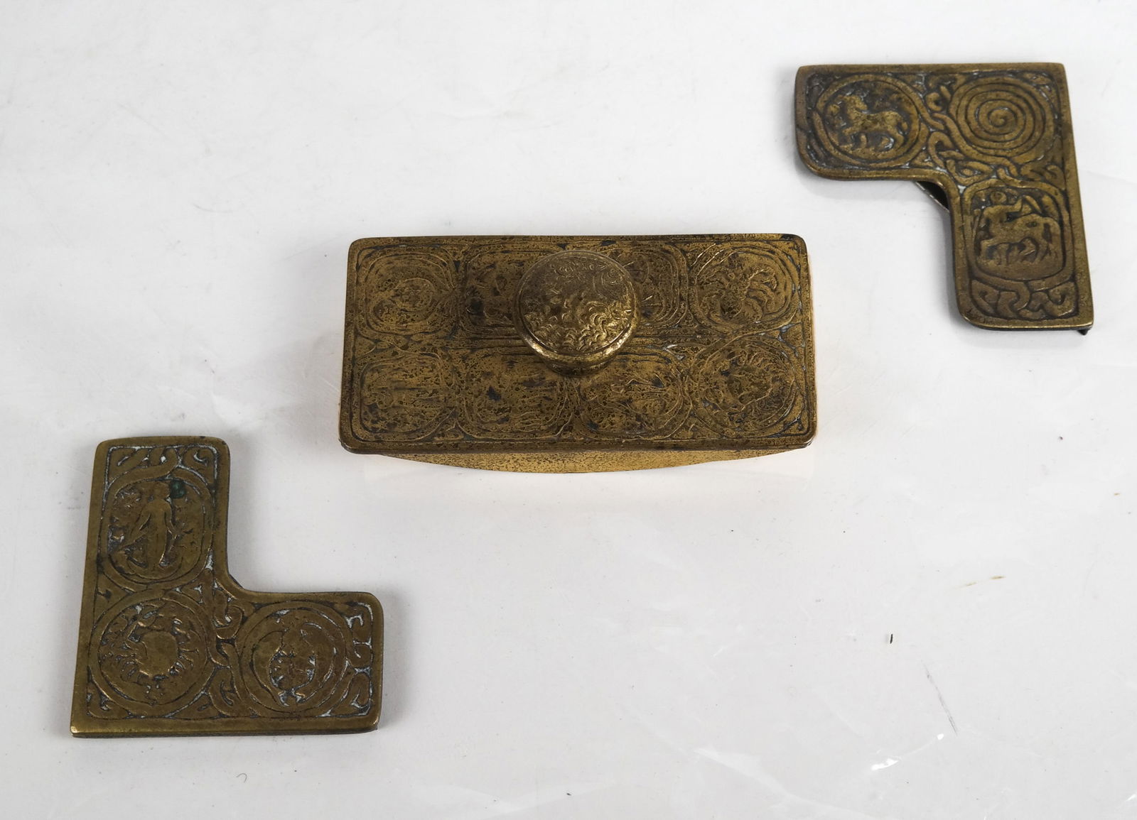 Tiffany Studios Partial Desk Set "Zodiac" Pattern (1 of 9)