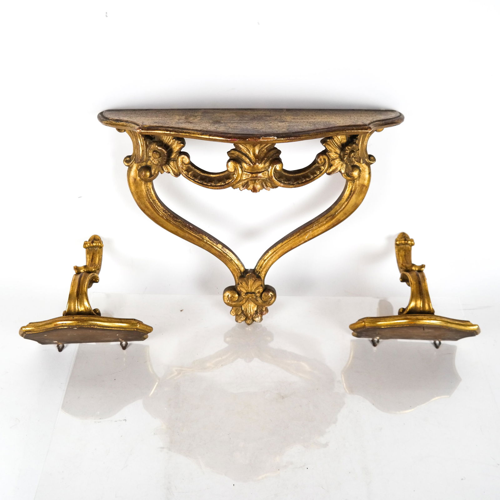Three Gilt Wall Shelf Brackets (1 of 9)