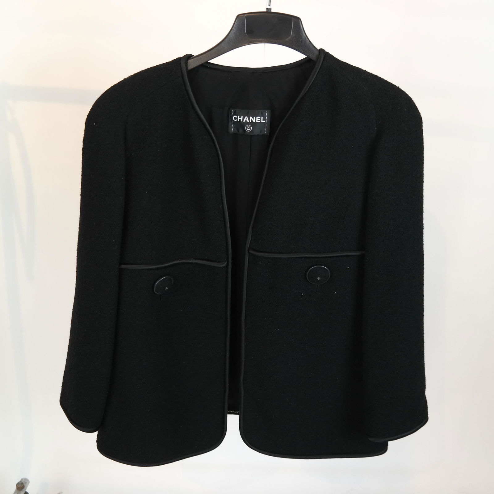 CHANEL Wool Collarless Jacket (1 of 2)