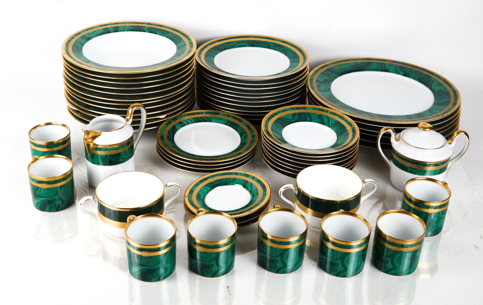 Christian DIOR "Gaudron Malachite" Partial Dinner (1 of 13)