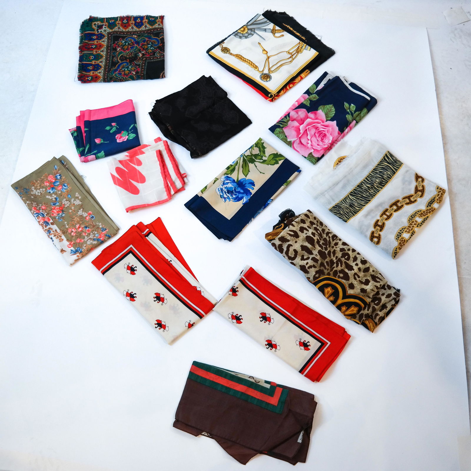 Lot Assorted Good Quality Silk Scarves (1 of 5)