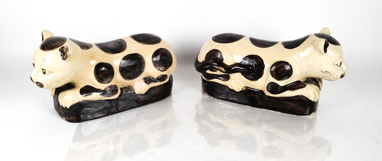 Pair Chinese Cizhou-Style Ceramic Pillow Cats (1 of 6)