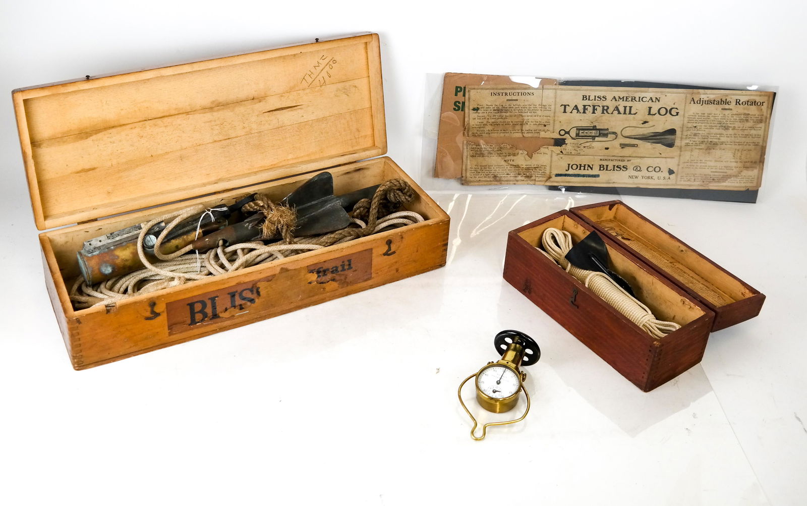 Two Bliss American Tailfrail Logs (1 of 9)