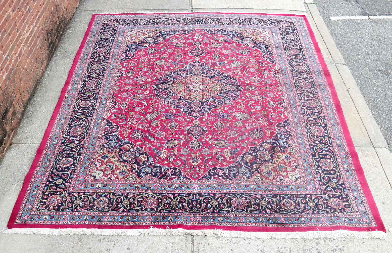 Kirman Rug / Carpet (1 of 12)