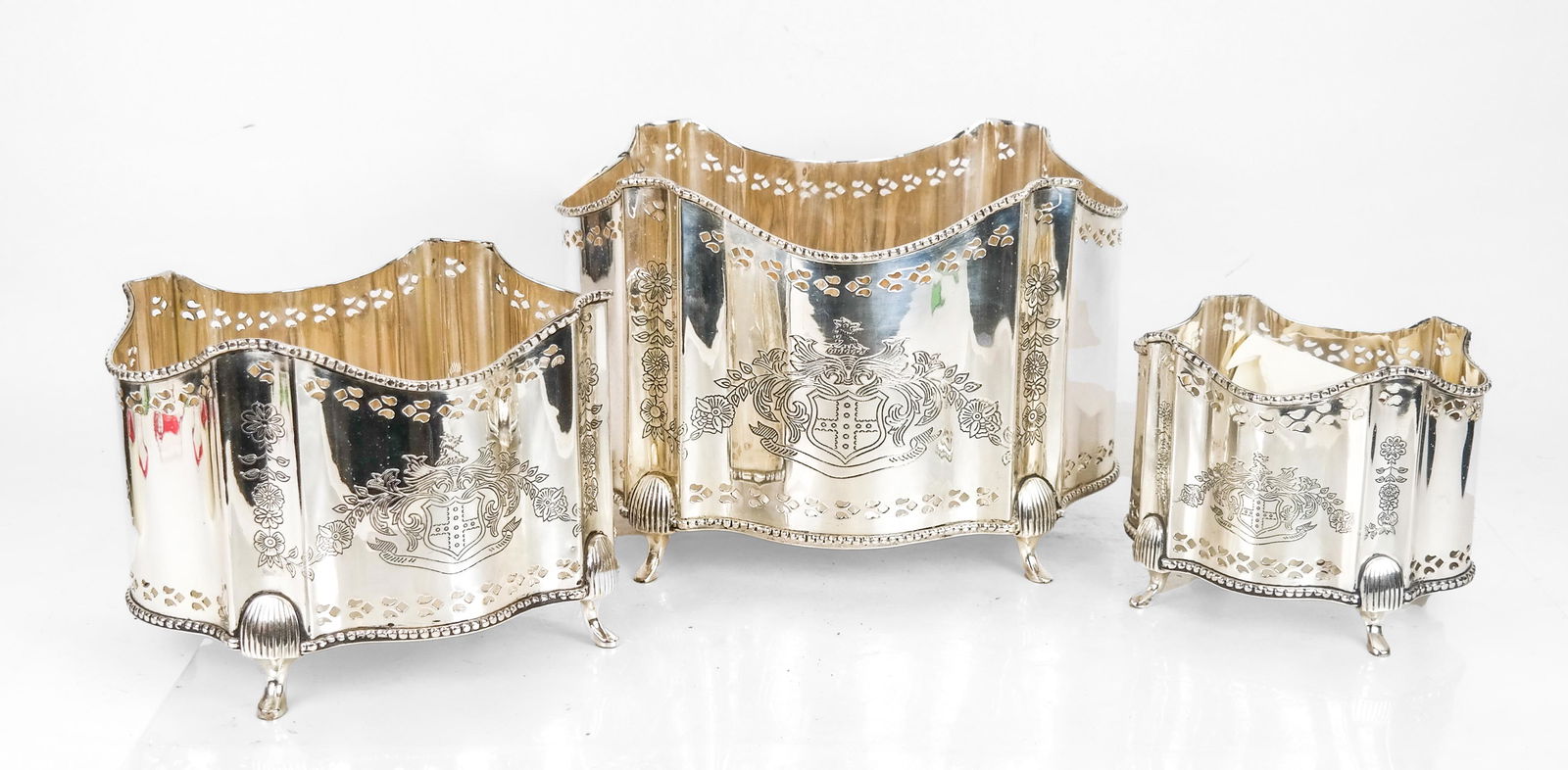 Set of 3 Nesting Planters - Andrea by Sadek (1 of 8)