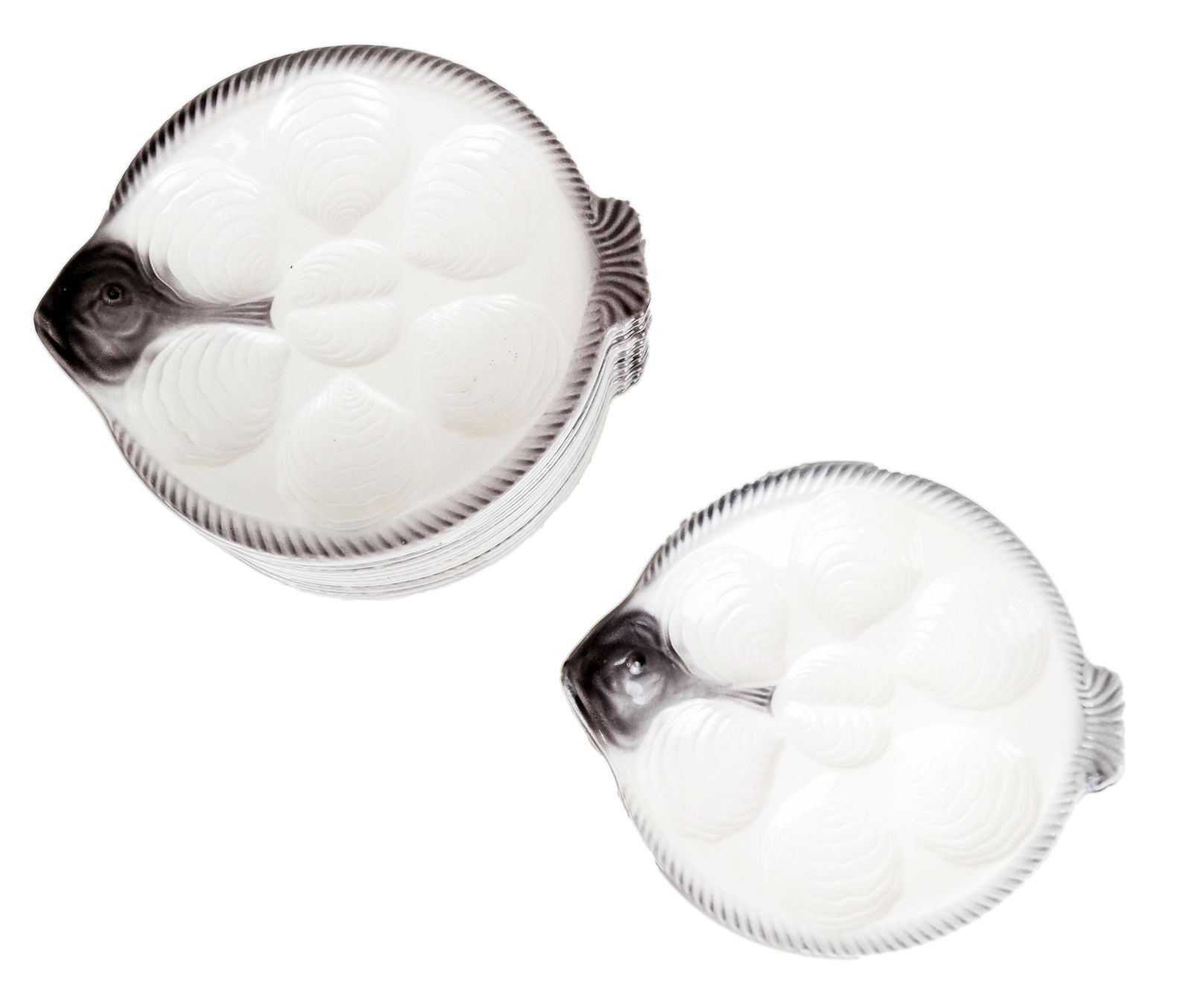 12 Vintage Oyster Plates, 1960's, Fish-Shaped (1 of 6)
