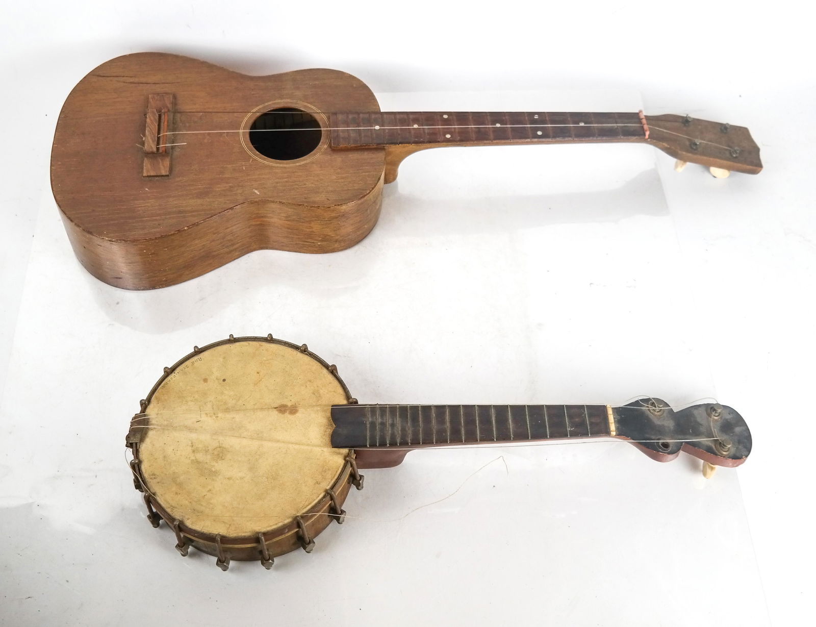 Bruno & Son Child's Banjo, 2 Child's Guitars (1 of 9)