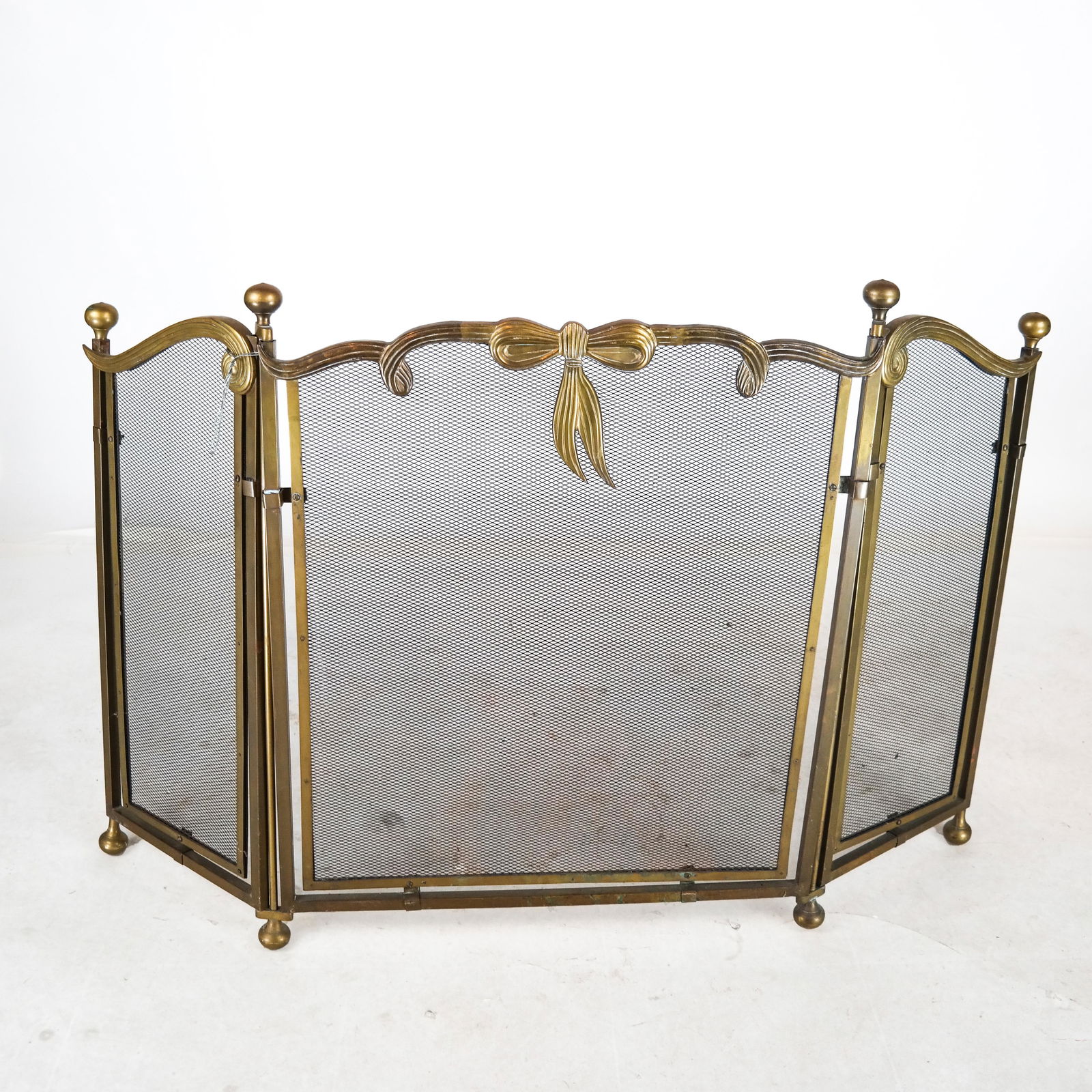 Art Nouveau Two-Fold Firescreen (1 of 7)
