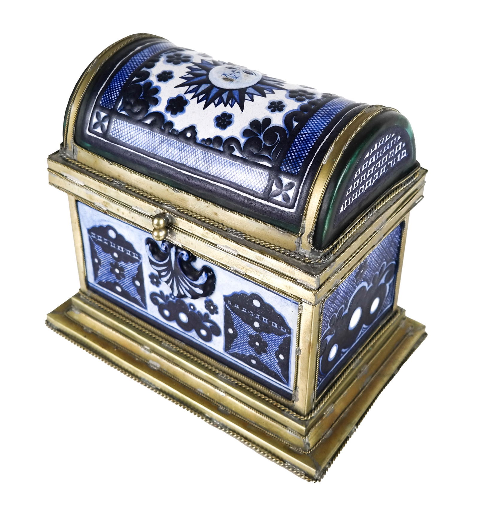 Mexican Tonala Ceramic "Treasure Chest" Box (1 of 10)