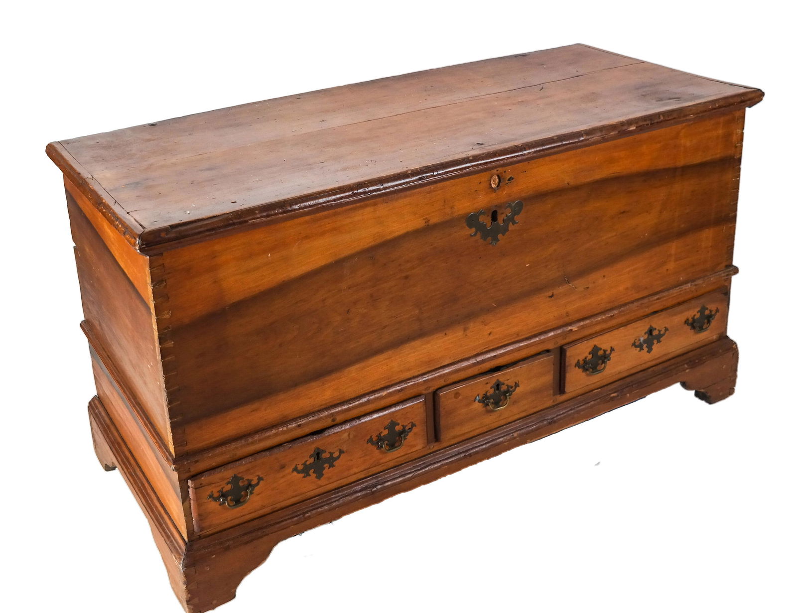 18th C. American Poplar Blanket Chest (1 of 9)