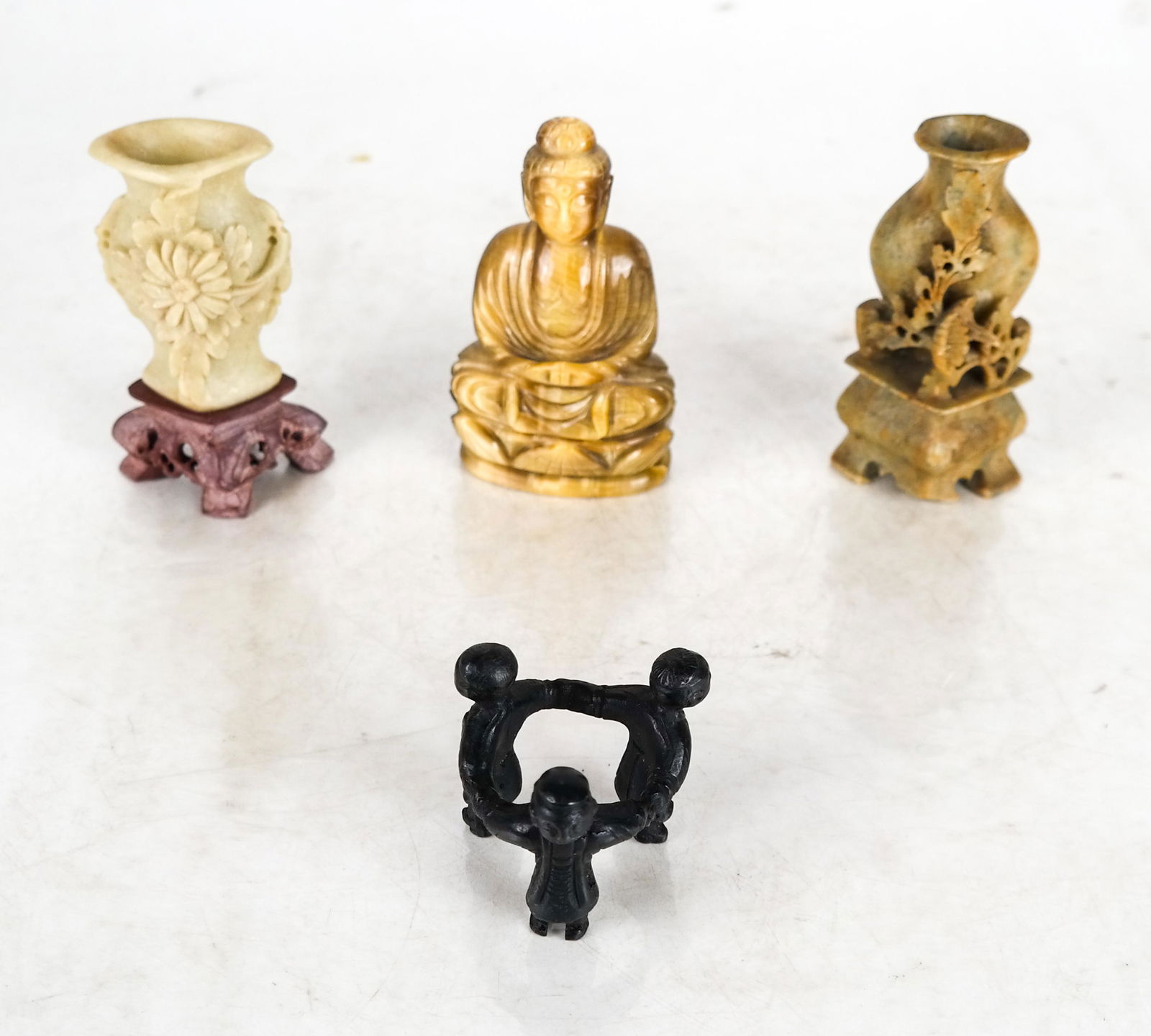 Group of 4 Chinese Objects (1 of 9)