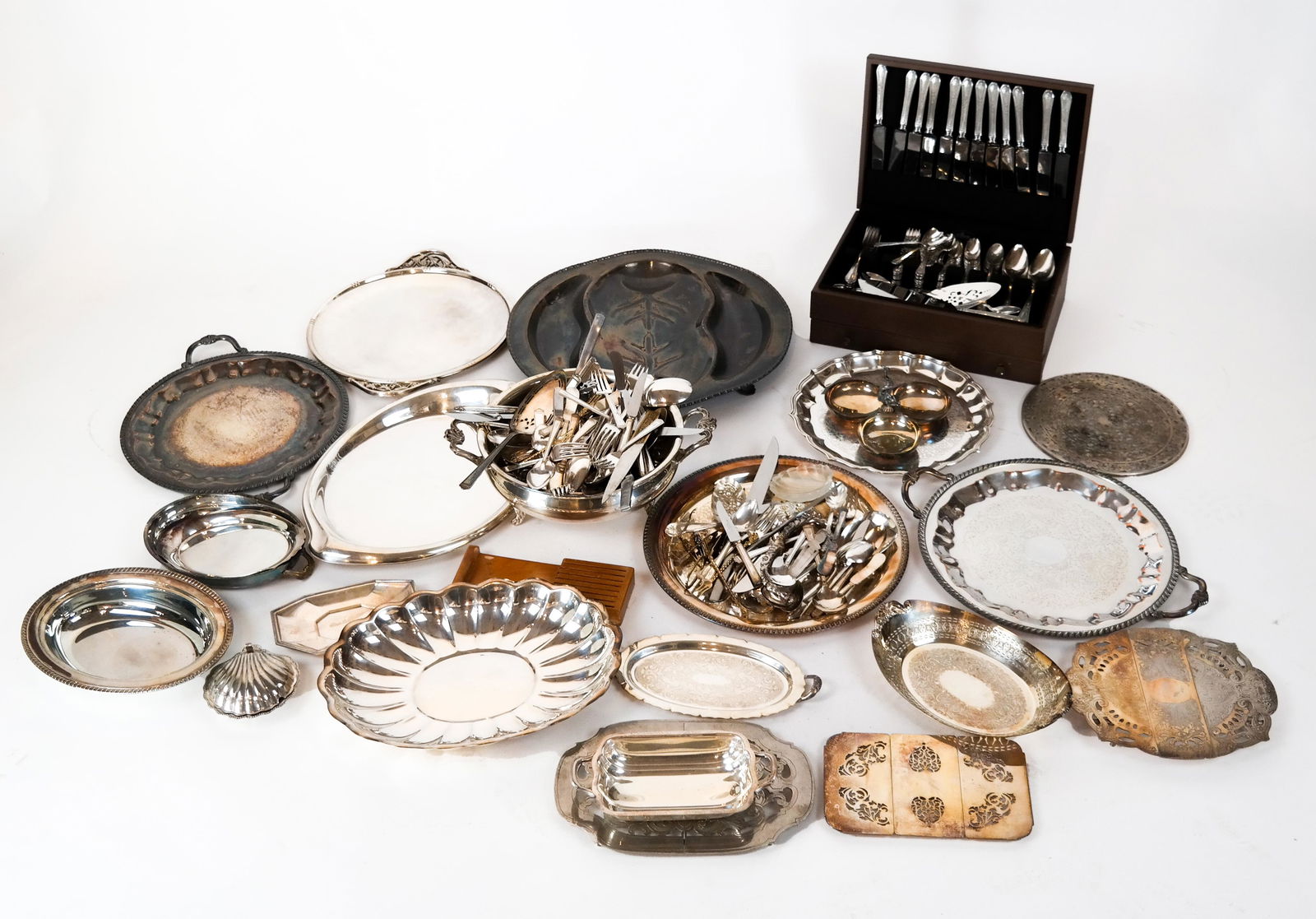 Lot of Silver Plate: Flatware, Trivets, Trays (1 of 10)